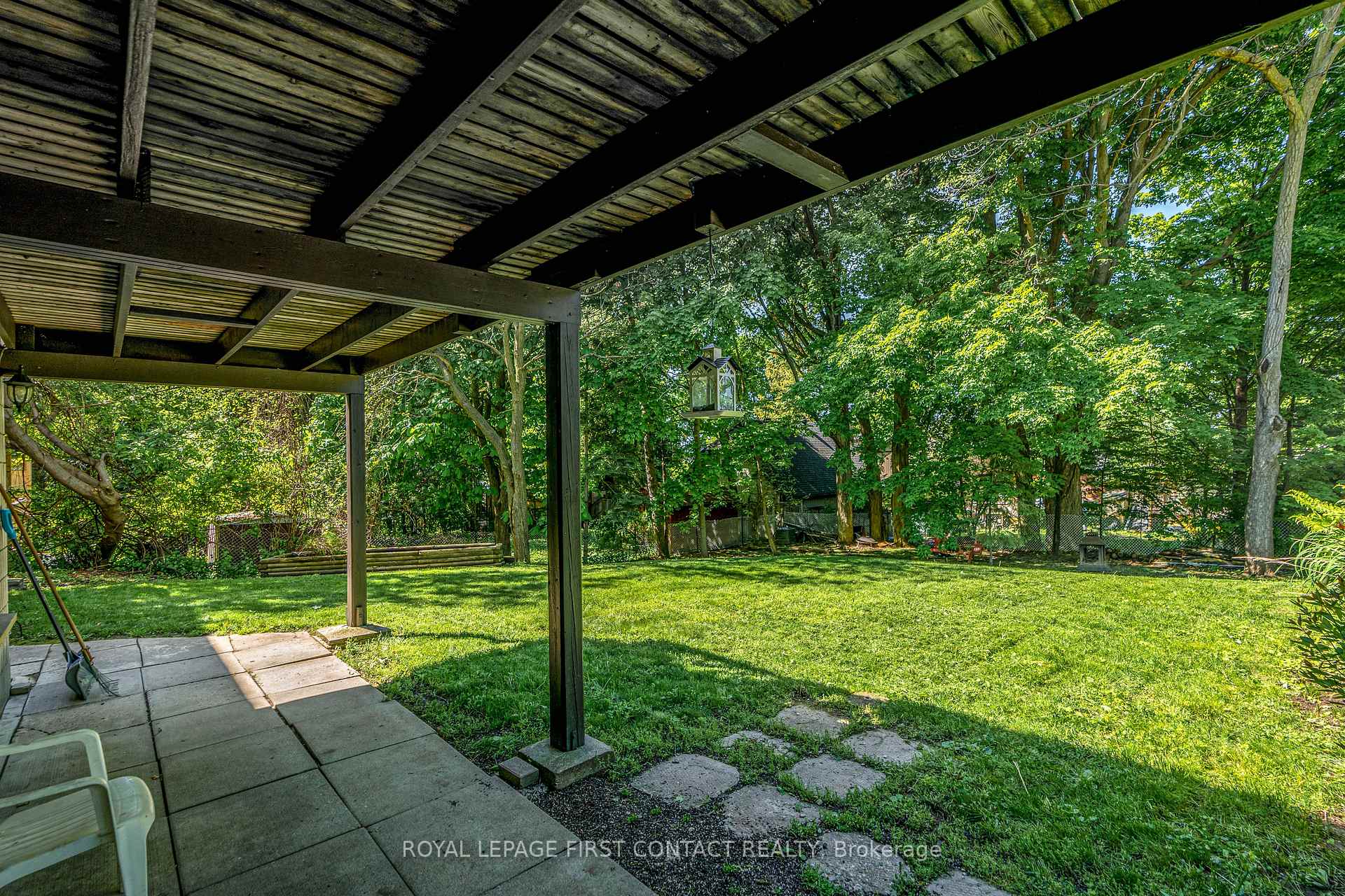Photo 13 of 14&16 Peel Street, Barrie, Codrington — HOMEH