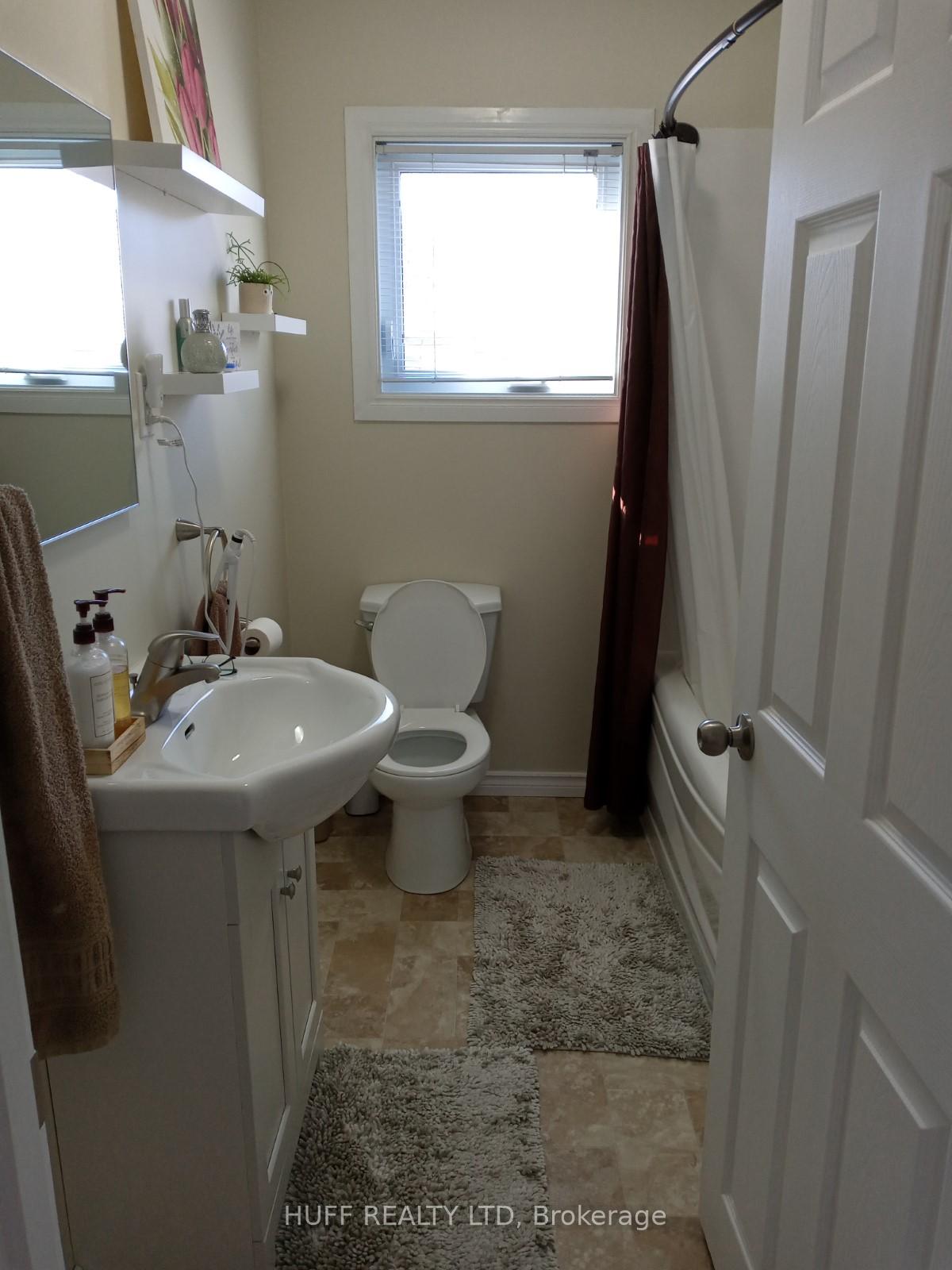 Photo 5 of 69 Ninth Street E, Armstrong, Earlton — HOMEH