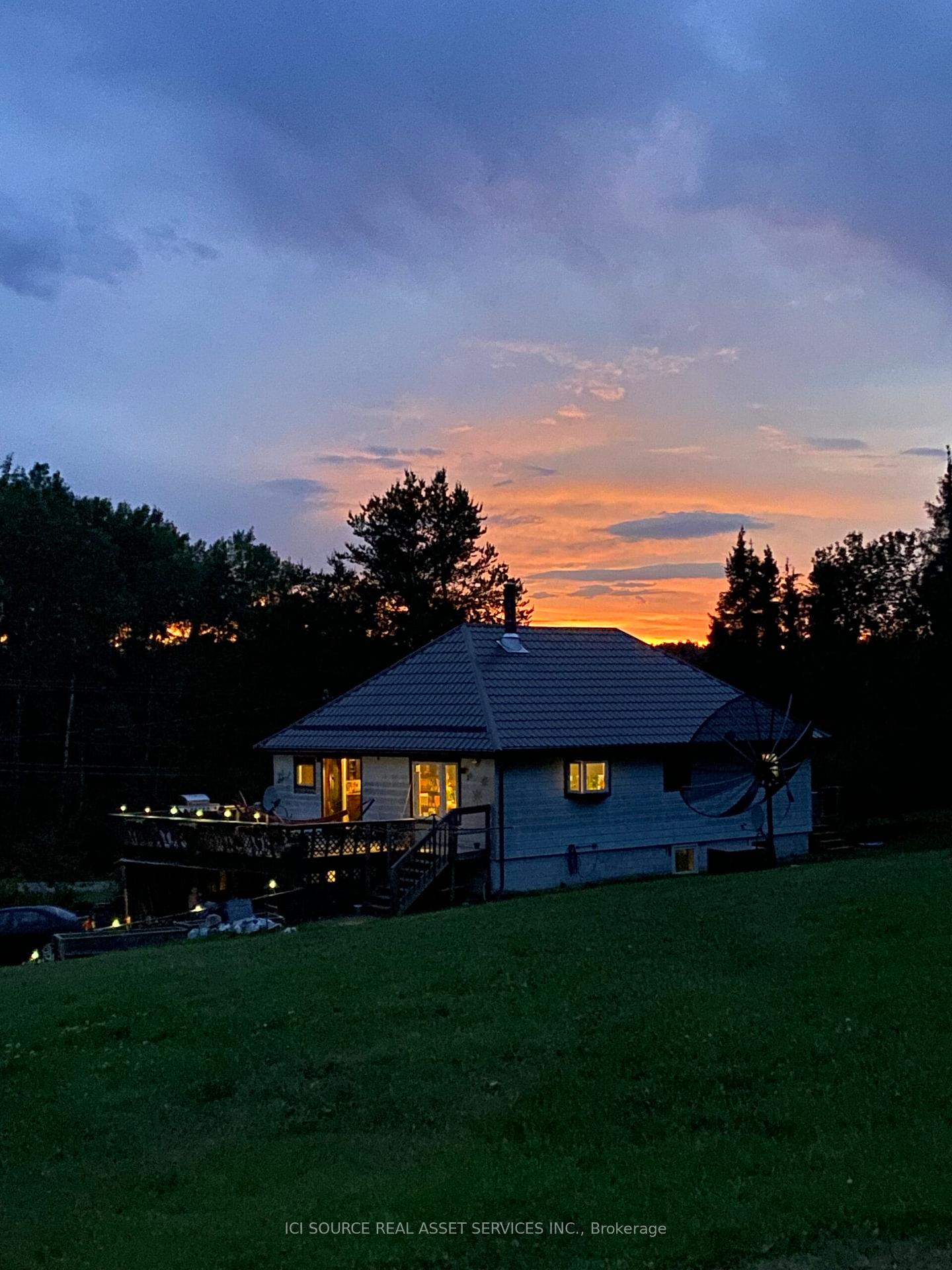Photo 1 of 128 Pipeline Road, Thunder Bay — HOMEH