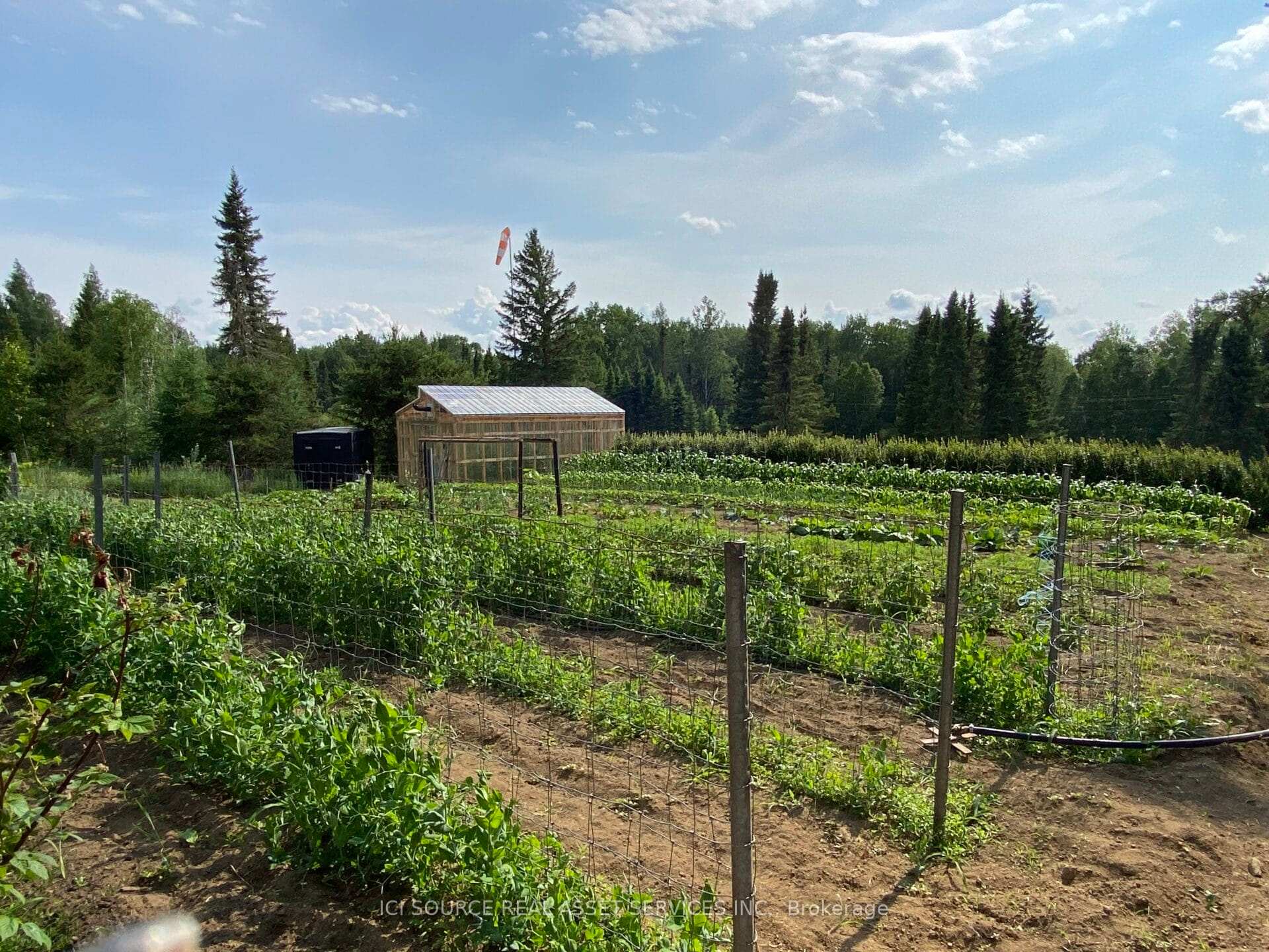 Photo 18 of 128 Pipeline Road, Thunder Bay — HOMEH