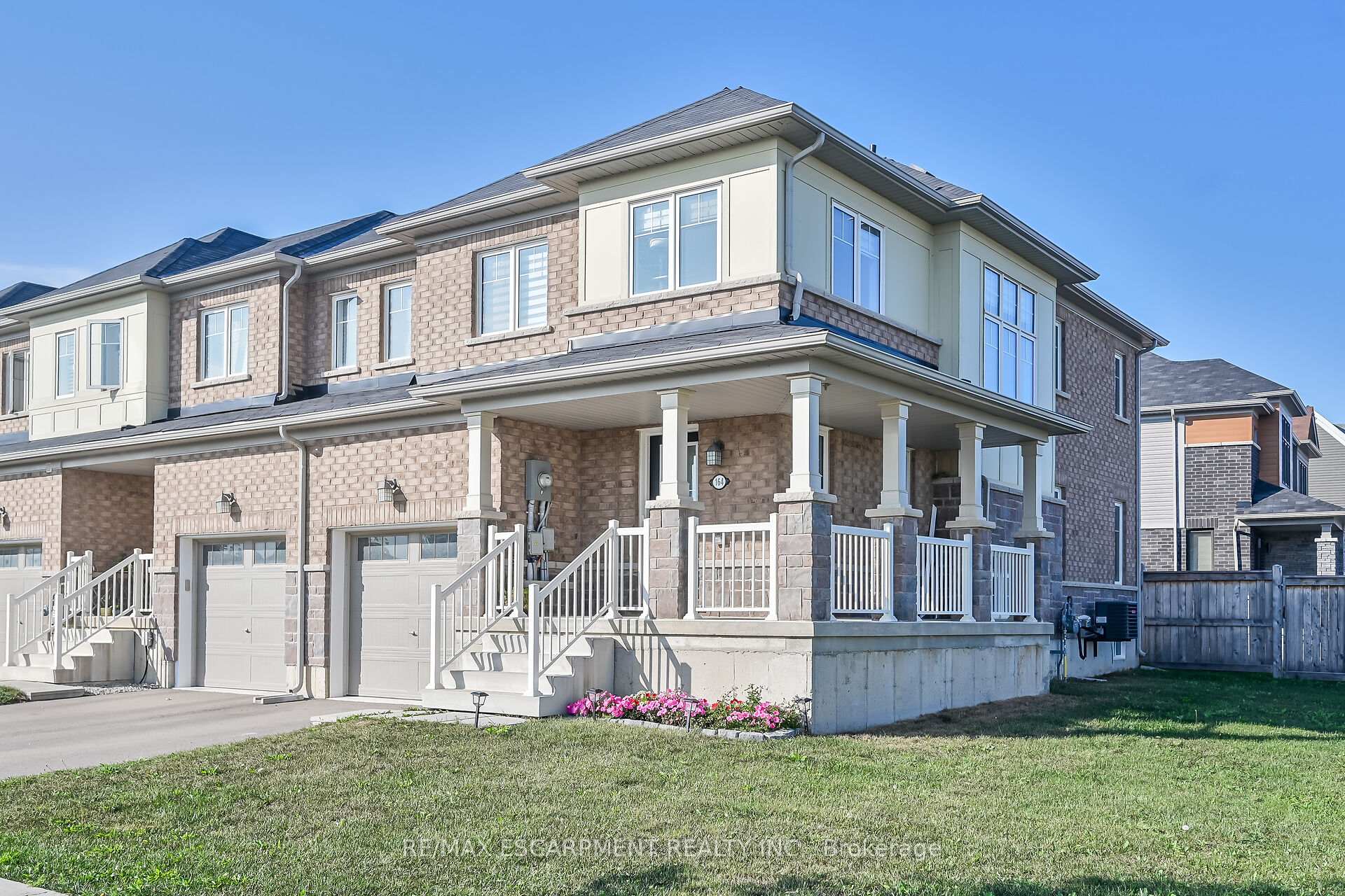 Photo 1 of 164 MacLachlan Avenue, Haldimand — HOMEH