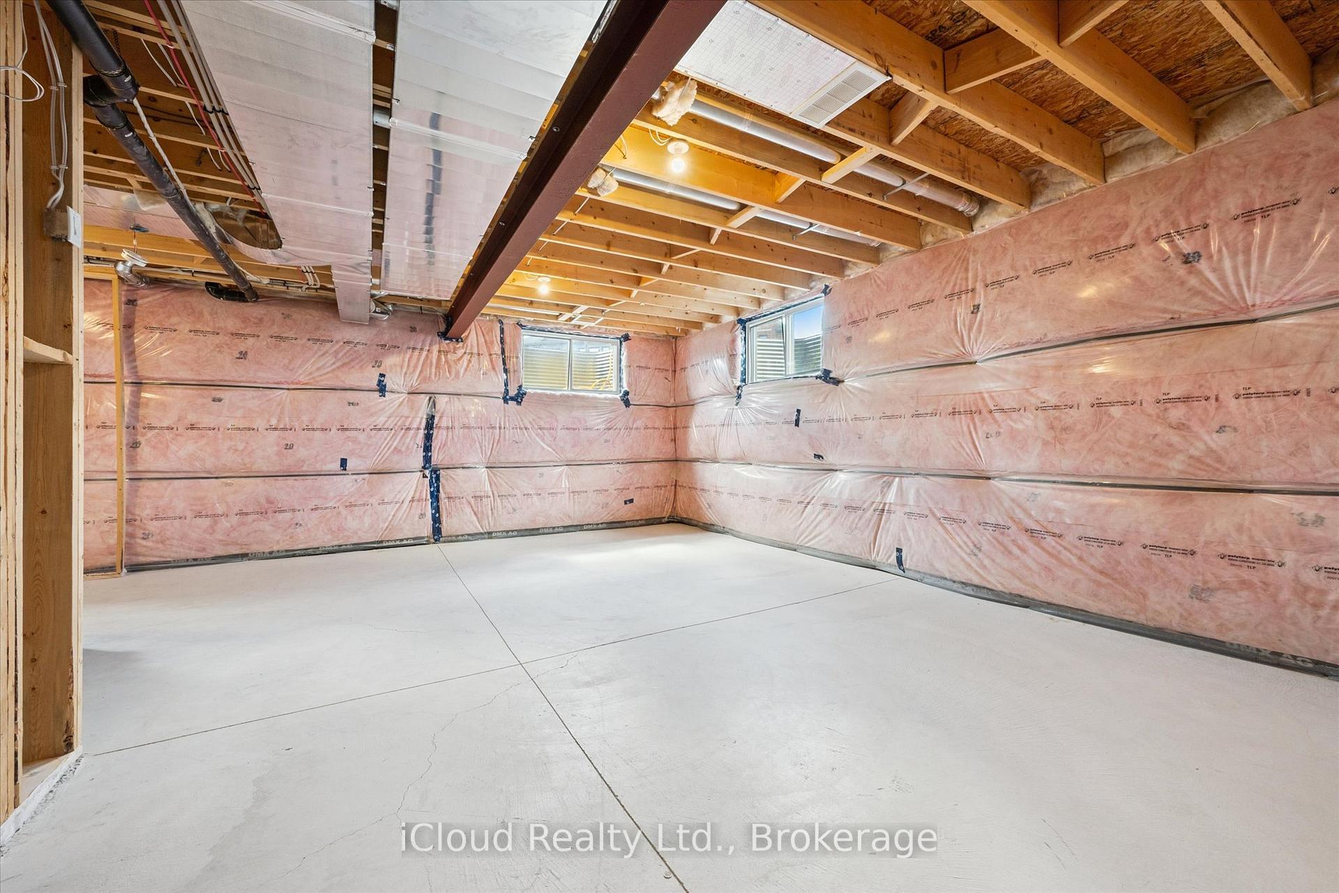 Photo 23 of 18 Everton Drive, Guelph, Clairfields/Hanlon Business Park — HOMEH
