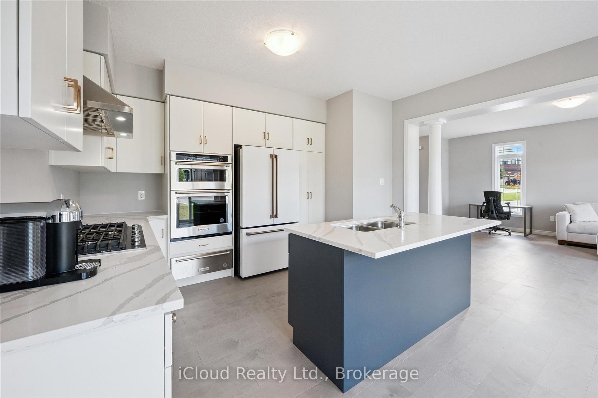 Photo 35 of 18 Everton Drive, Guelph, Clairfields/Hanlon Business Park — HOMEH