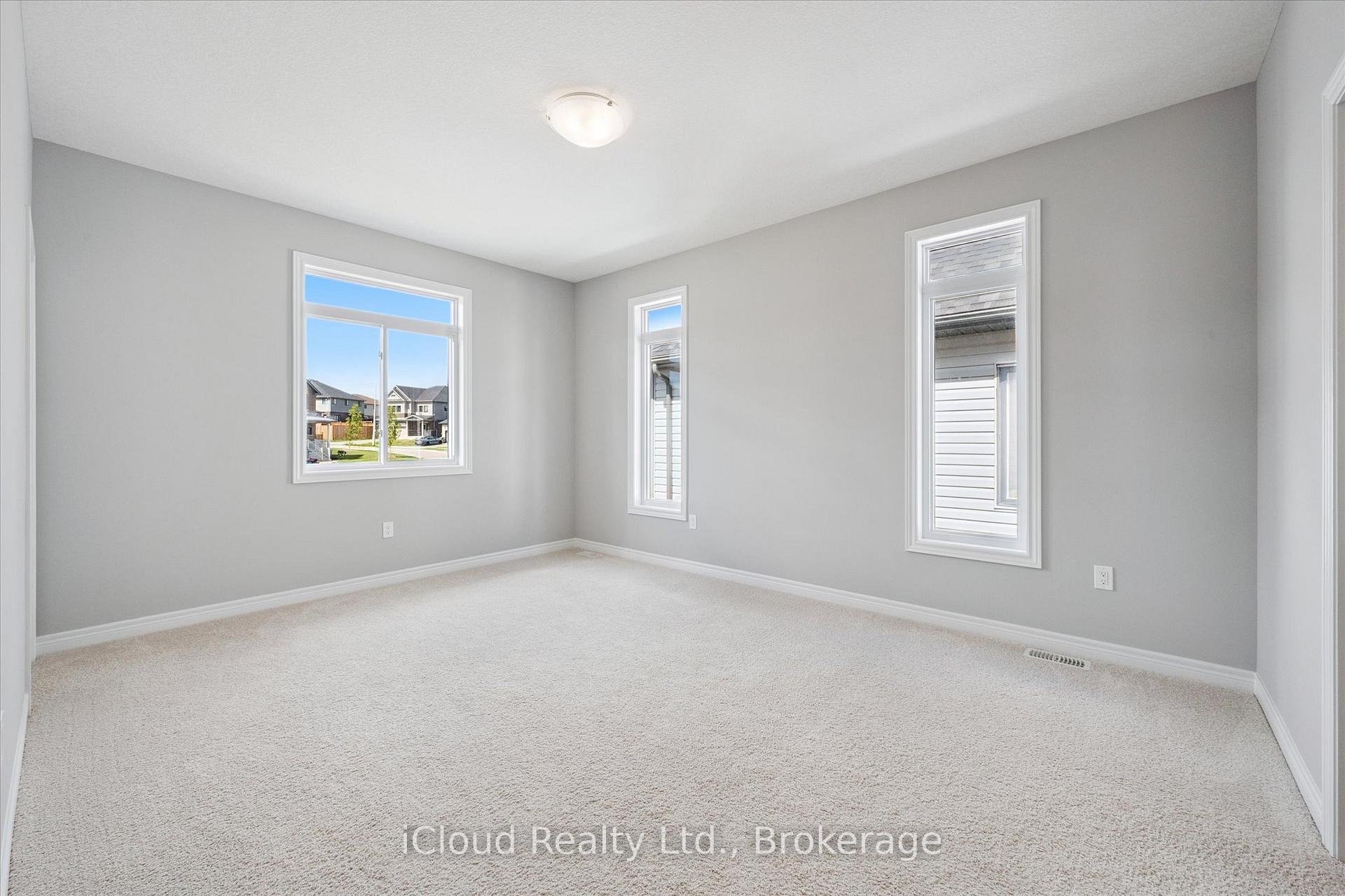 Photo 26 of 18 Everton Drive, Guelph, Clairfields/Hanlon Business Park — HOMEH