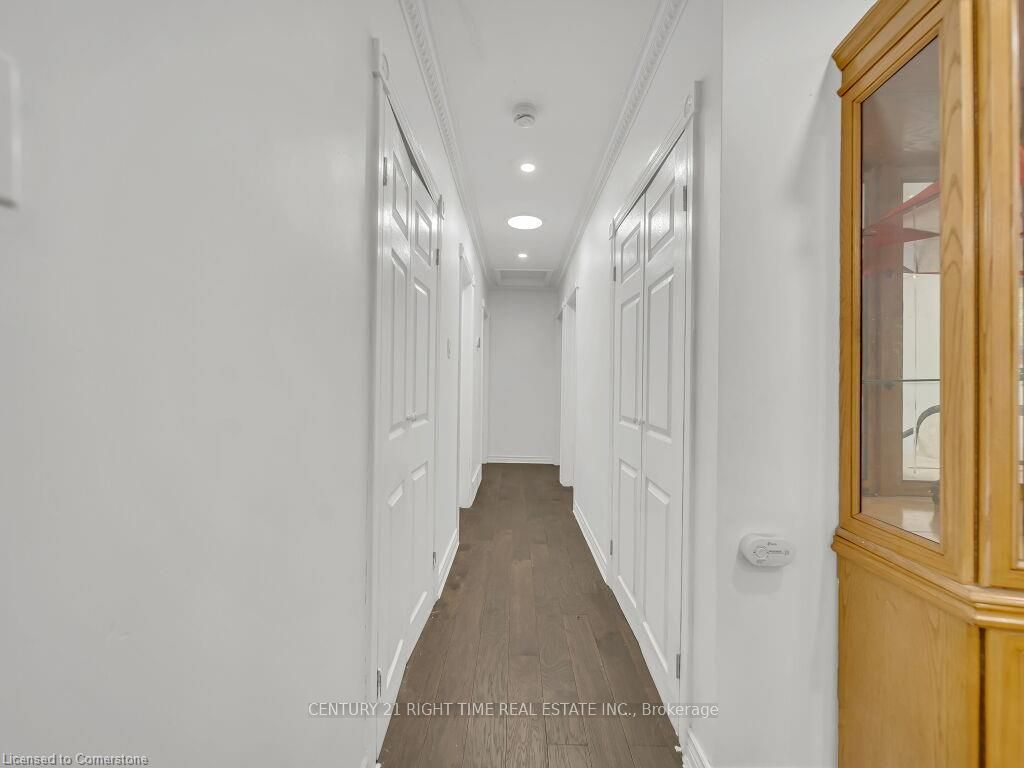 Photo 13 of 184 Cedarvale Crescent, Waterloo — HOMEH