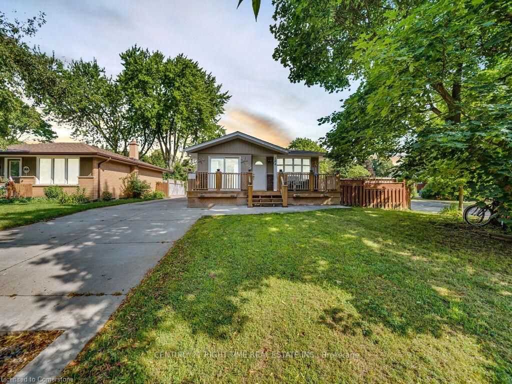Photo 32 of 184 Cedarvale Crescent, Waterloo — HOMEH