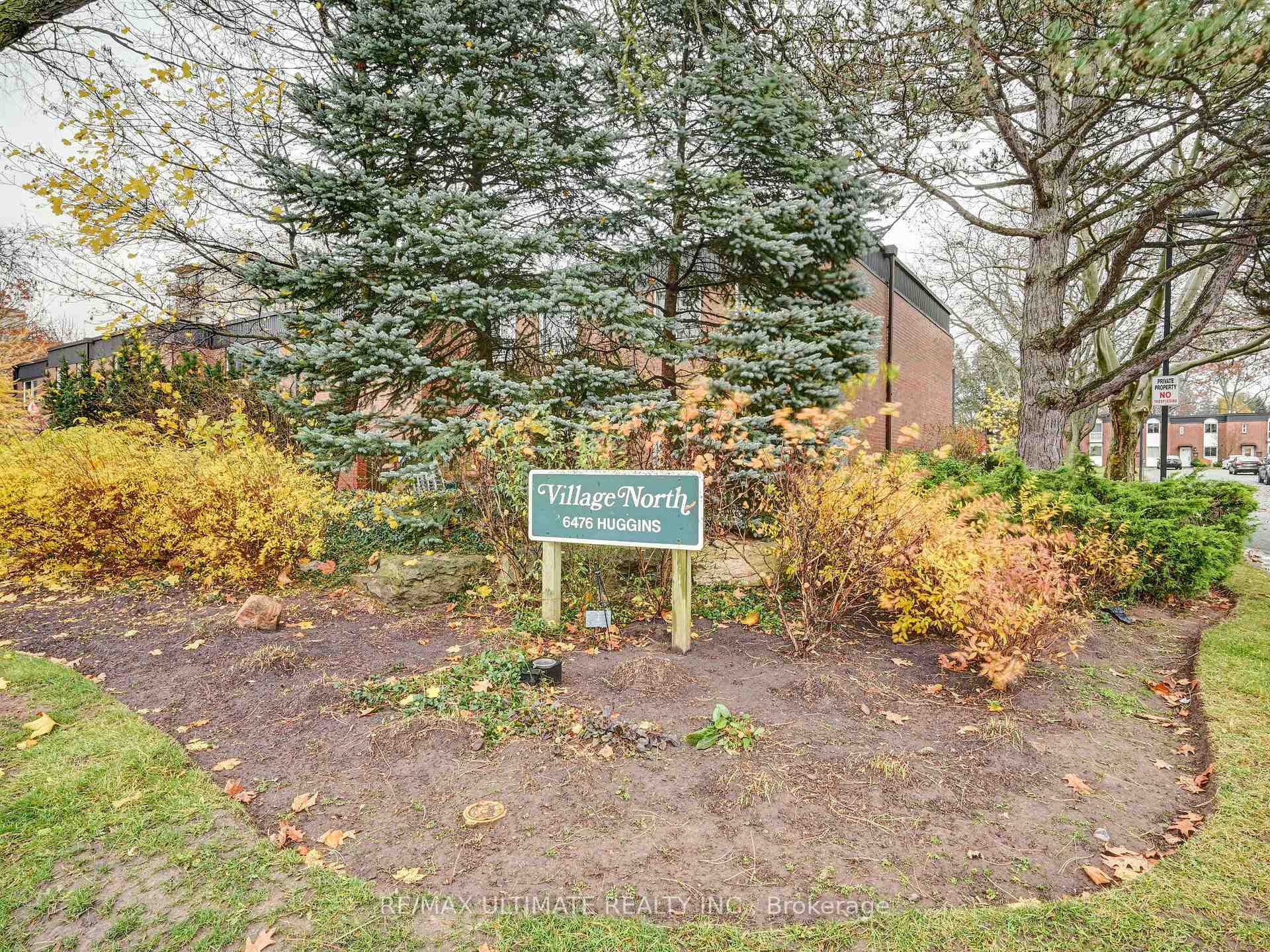 Photo 2 of Unit 51, 6476 Huggins Street, Niagara Falls, Stamford — HOMEH