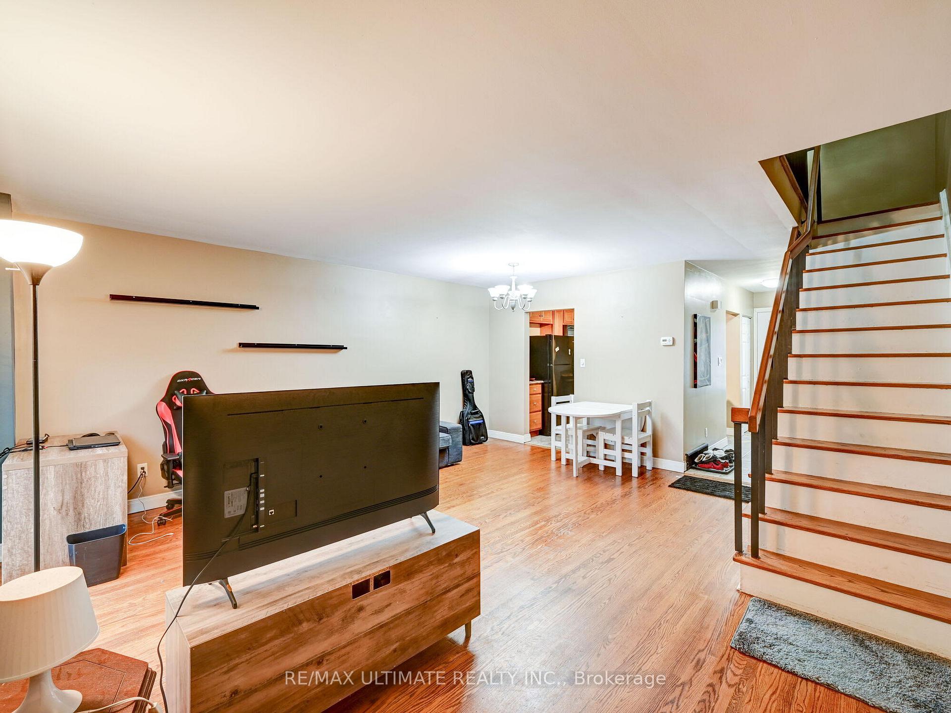 Photo 8 of Unit 51, 6476 Huggins Street, Niagara Falls, Stamford — HOMEH