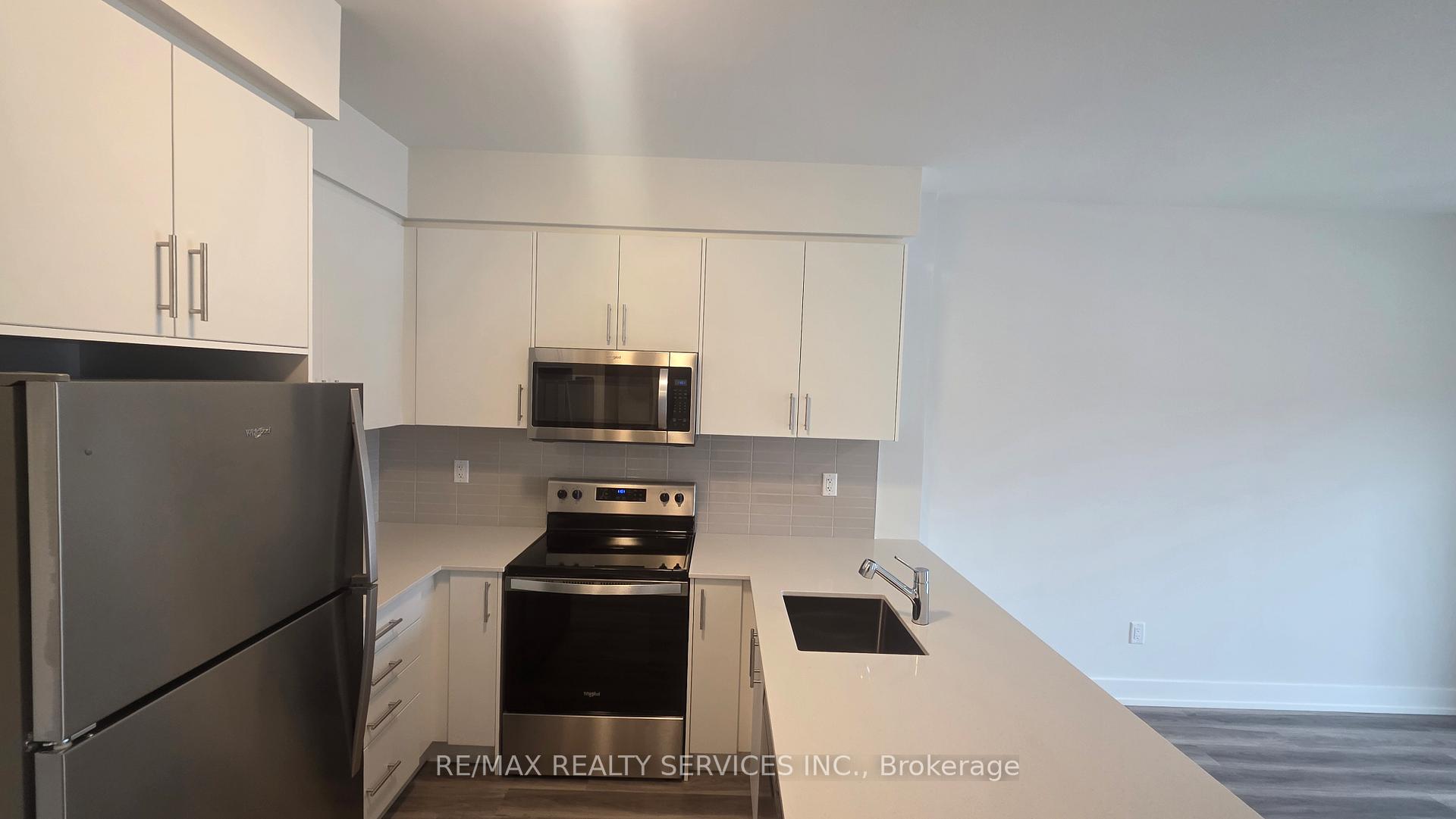 Photo 15 of Unit 411, 1100 Lackner Place, Kitchener — HOMEH