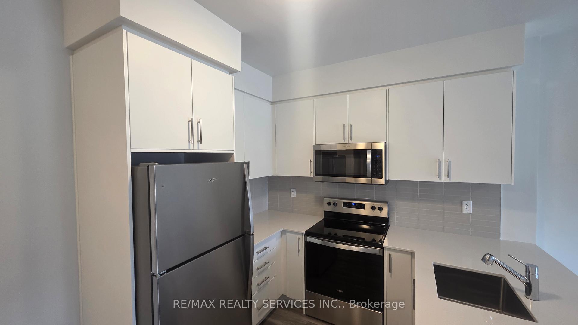 Photo 16 of Unit 411, 1100 Lackner Place, Kitchener — HOMEH