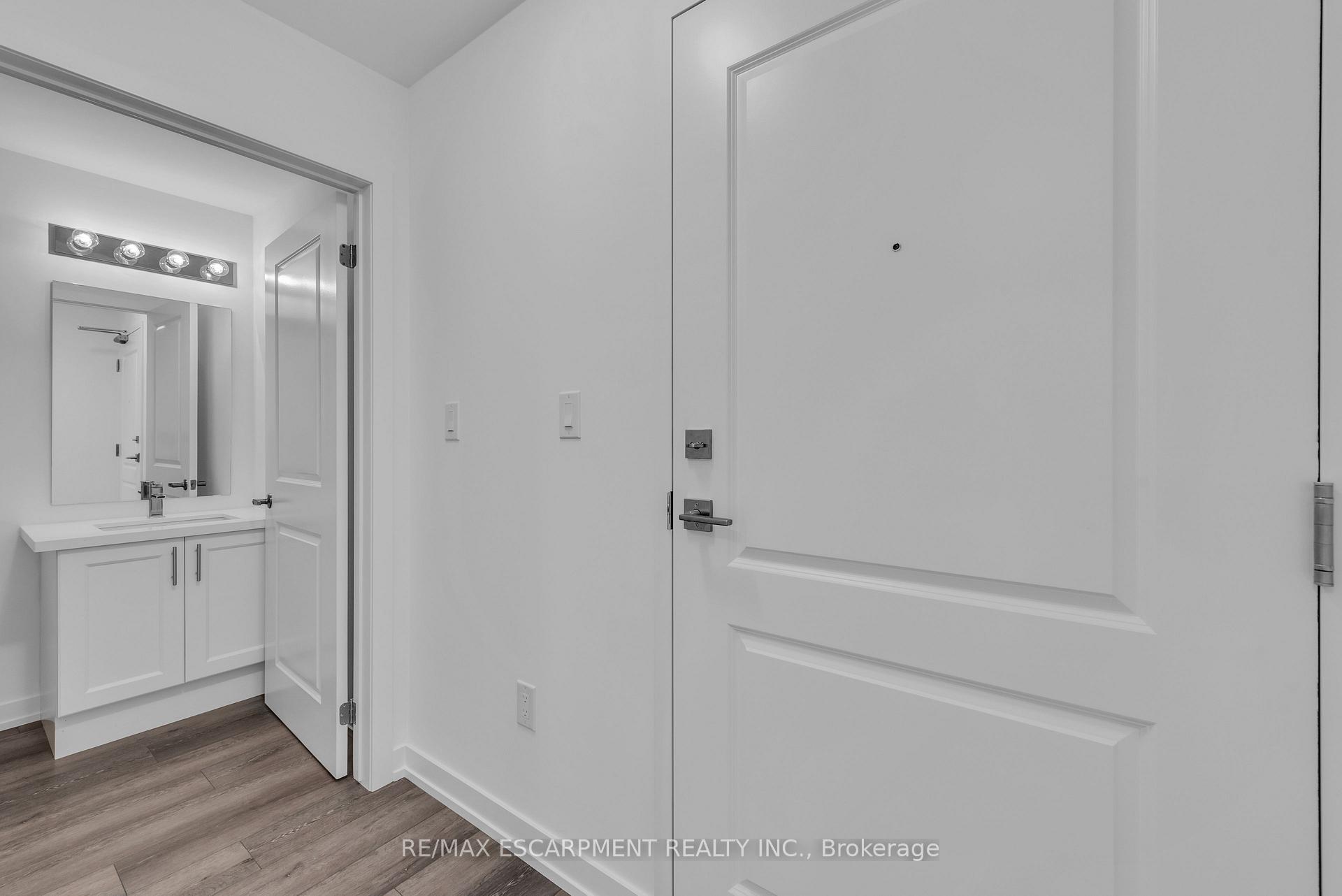Photo 11 of Unit 220, 470 Dundas Street E, Hamilton, Waterdown — HOMEH