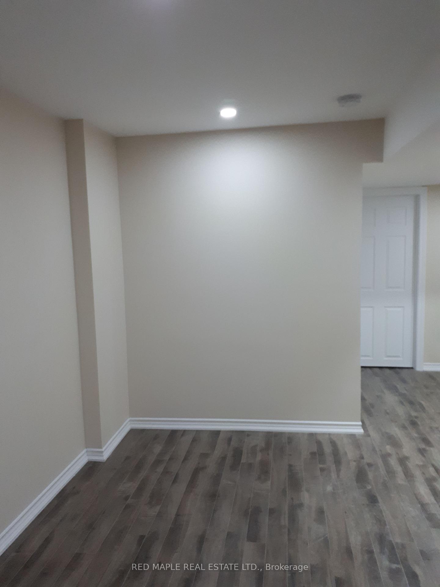 Photo 10 of 9 Treasure Drive, Brampton, Fletcher's Meadow — HOMEH