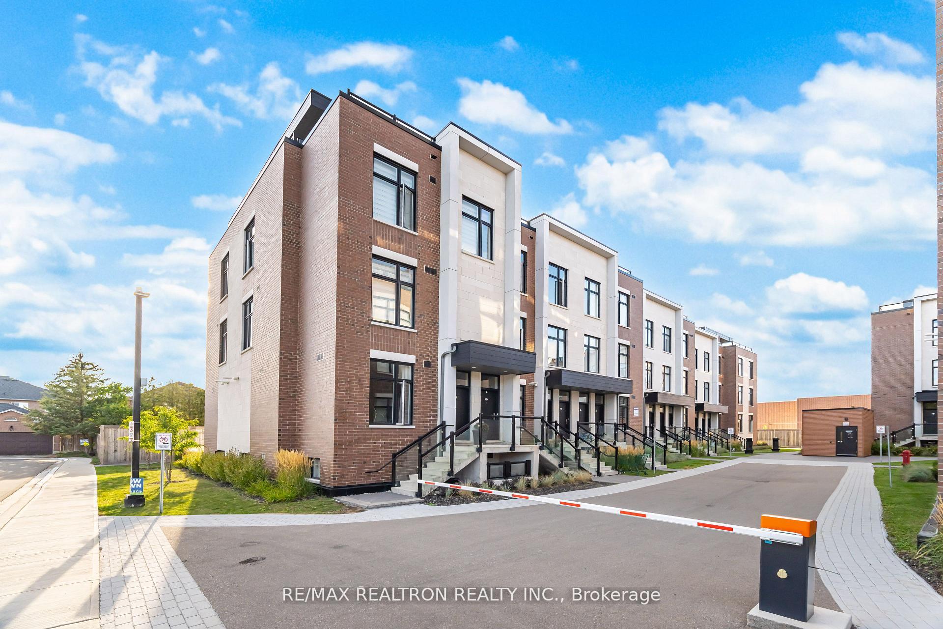Photo 1 of Unit L142, 9580 Islington Avenue, Vaughan, Sonoma Heights — HOMEH