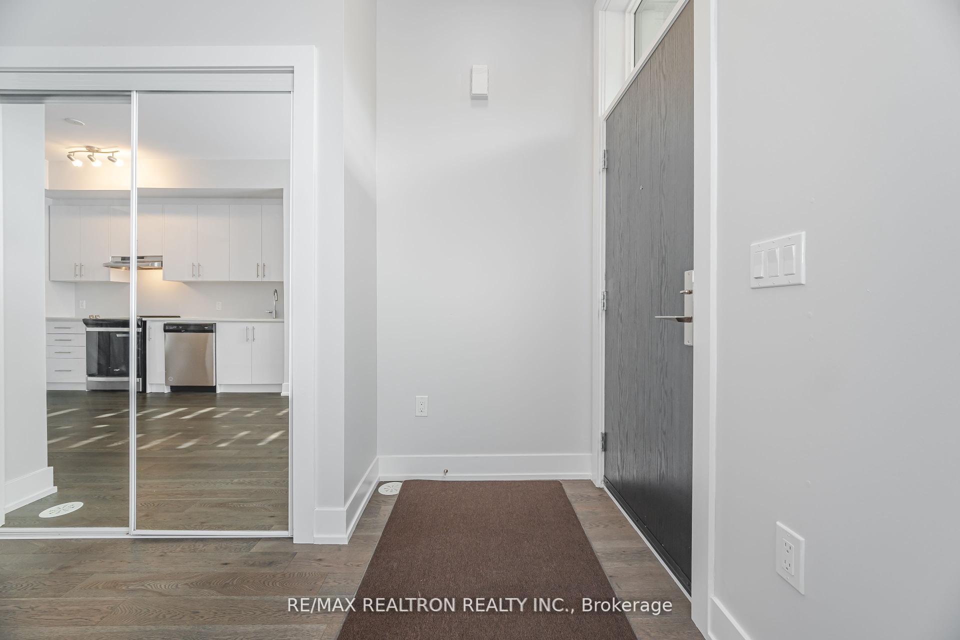 Photo 8 of Unit L142, 9580 Islington Avenue, Vaughan, Sonoma Heights — HOMEH