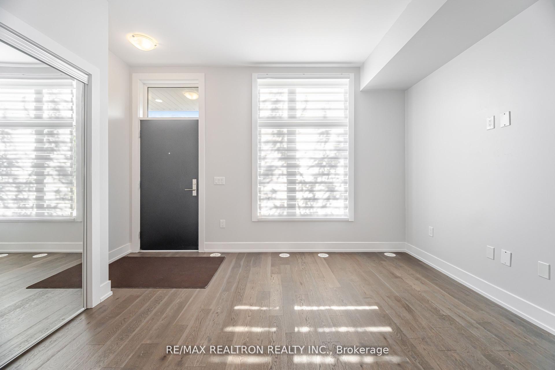 Photo 7 of Unit L142, 9580 Islington Avenue, Vaughan, Sonoma Heights — HOMEH