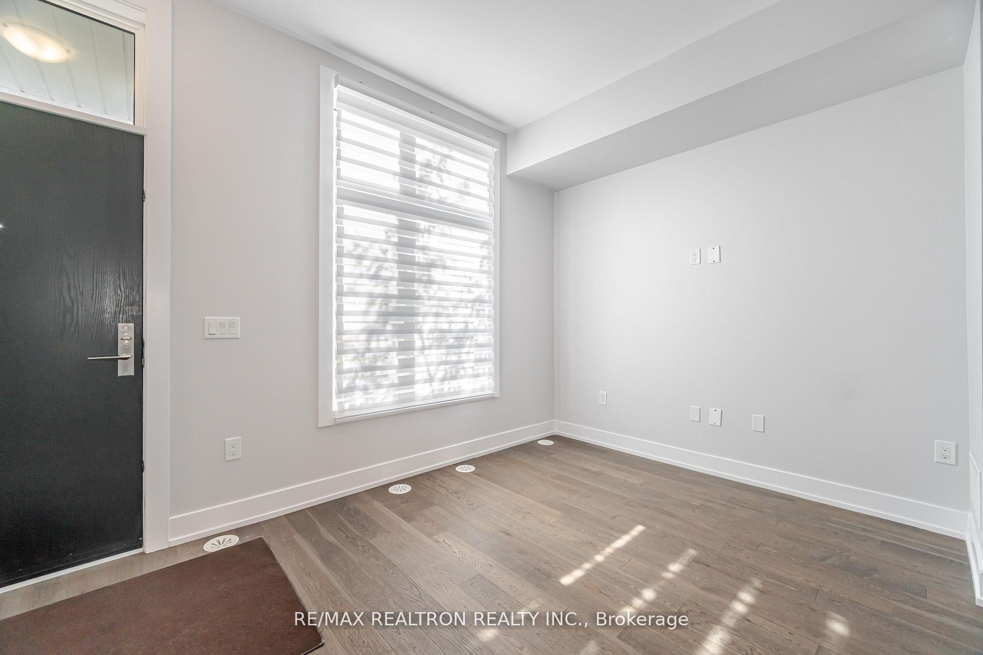 Photo 12 of Unit L142, 9580 Islington Avenue, Vaughan, Sonoma Heights — HOMEH