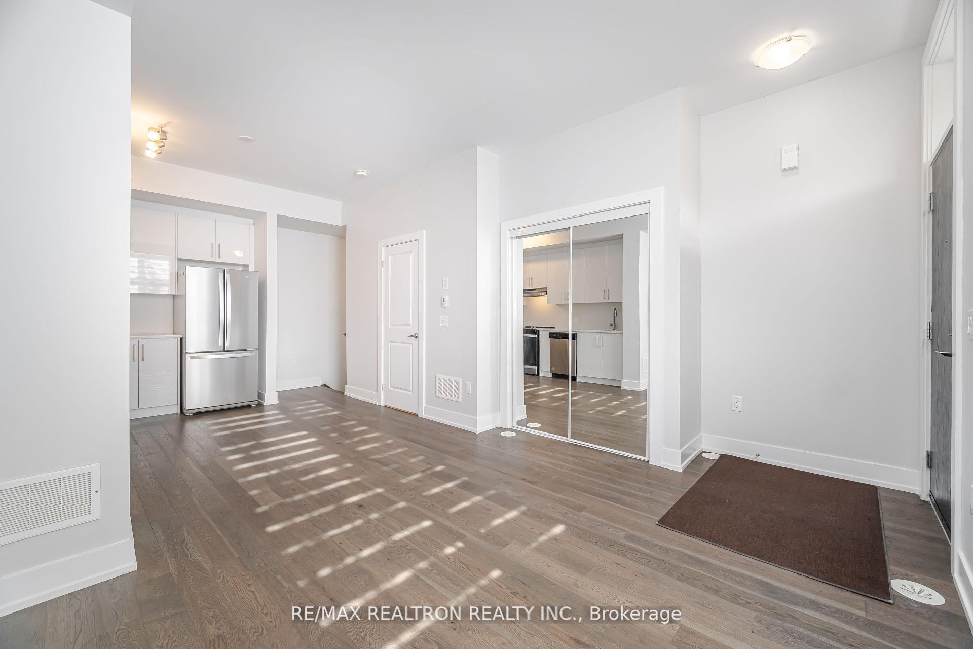 Photo 11 of Unit L142, 9580 Islington Avenue, Vaughan, Sonoma Heights — HOMEH