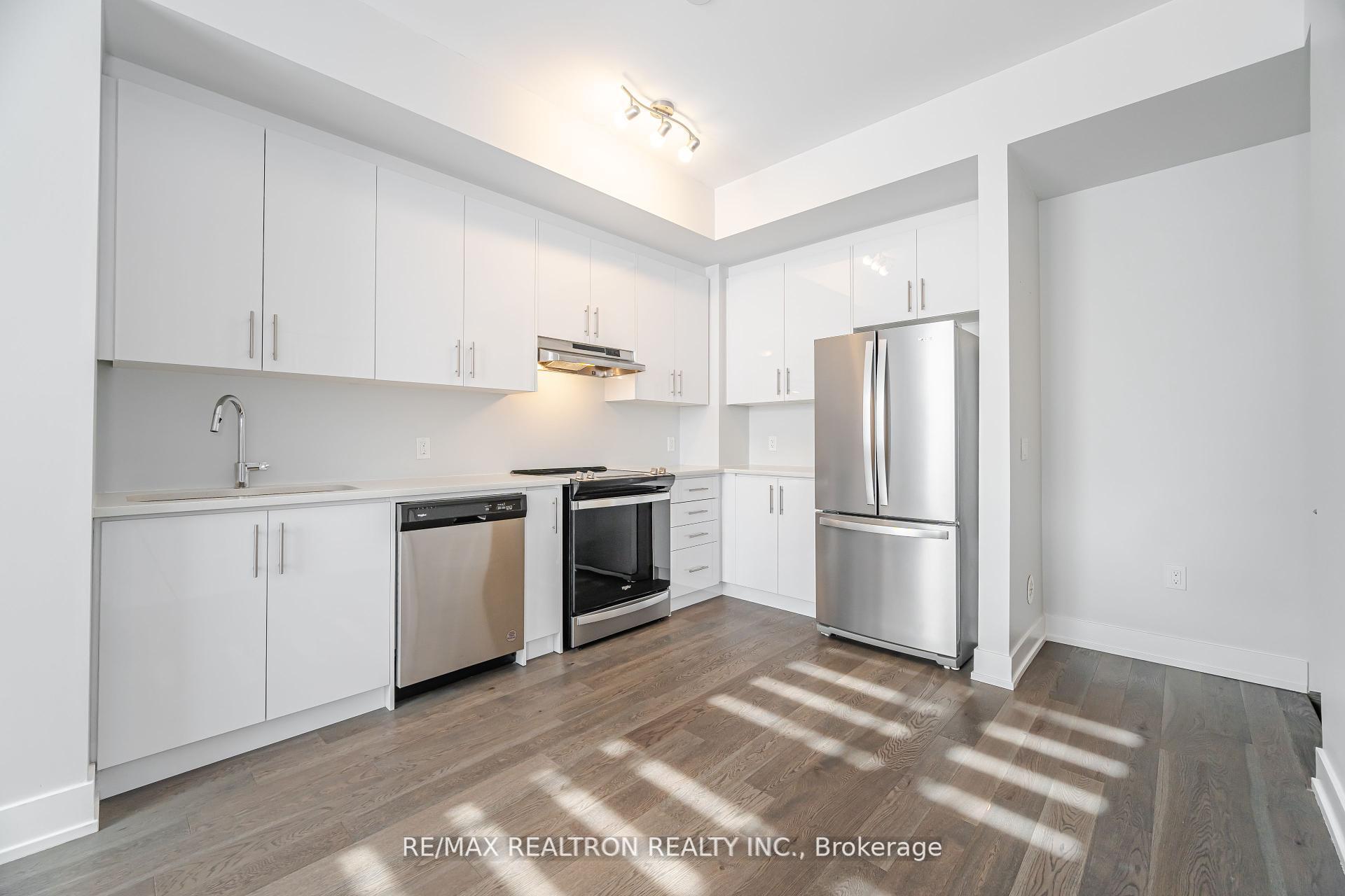 Photo 9 of Unit L142, 9580 Islington Avenue, Vaughan, Sonoma Heights — HOMEH
