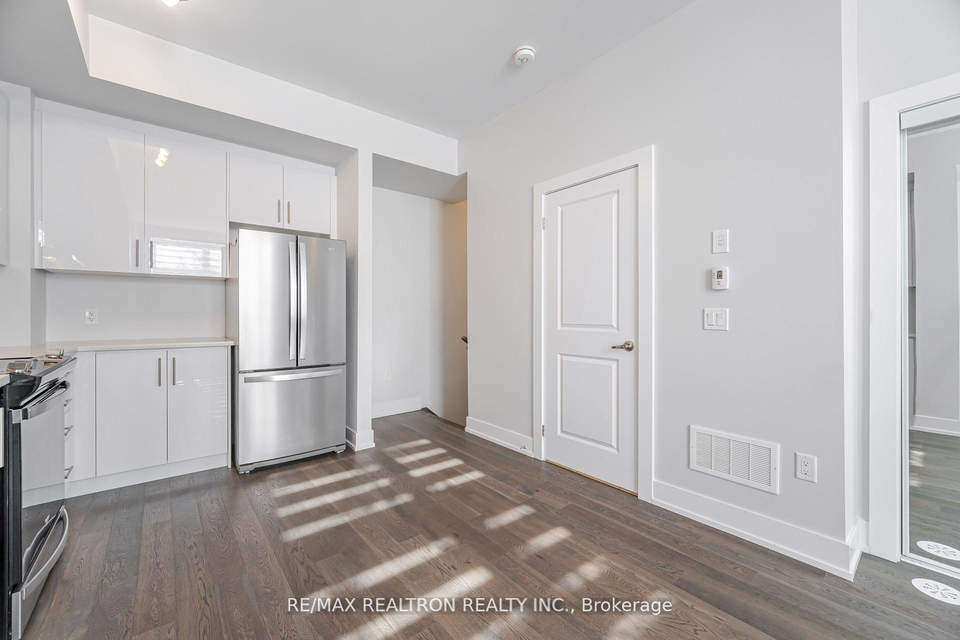 Photo 15 of Unit L142, 9580 Islington Avenue, Vaughan, Sonoma Heights — HOMEH