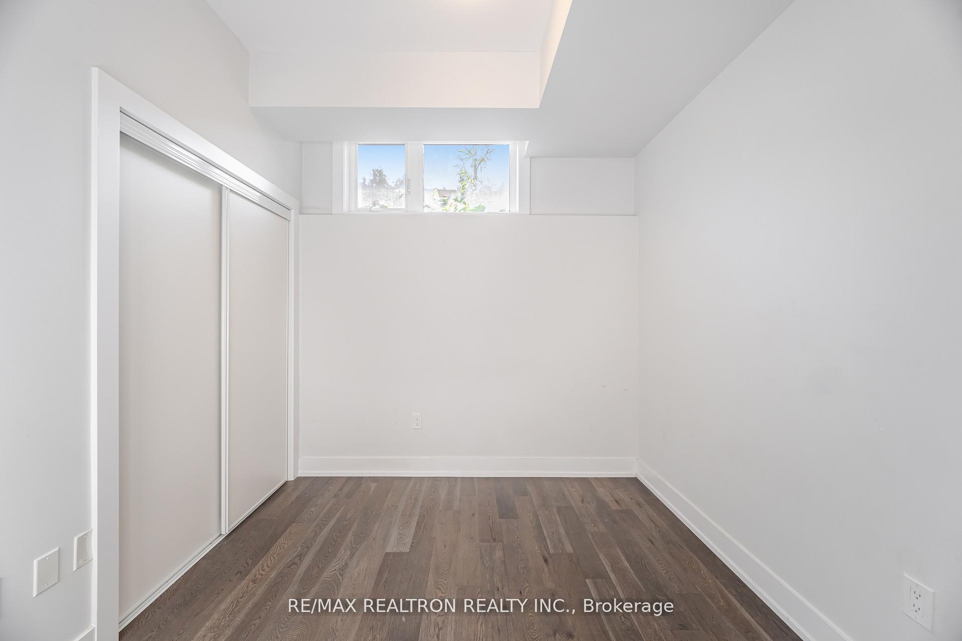 Photo 13 of Unit L142, 9580 Islington Avenue, Vaughan, Sonoma Heights — HOMEH