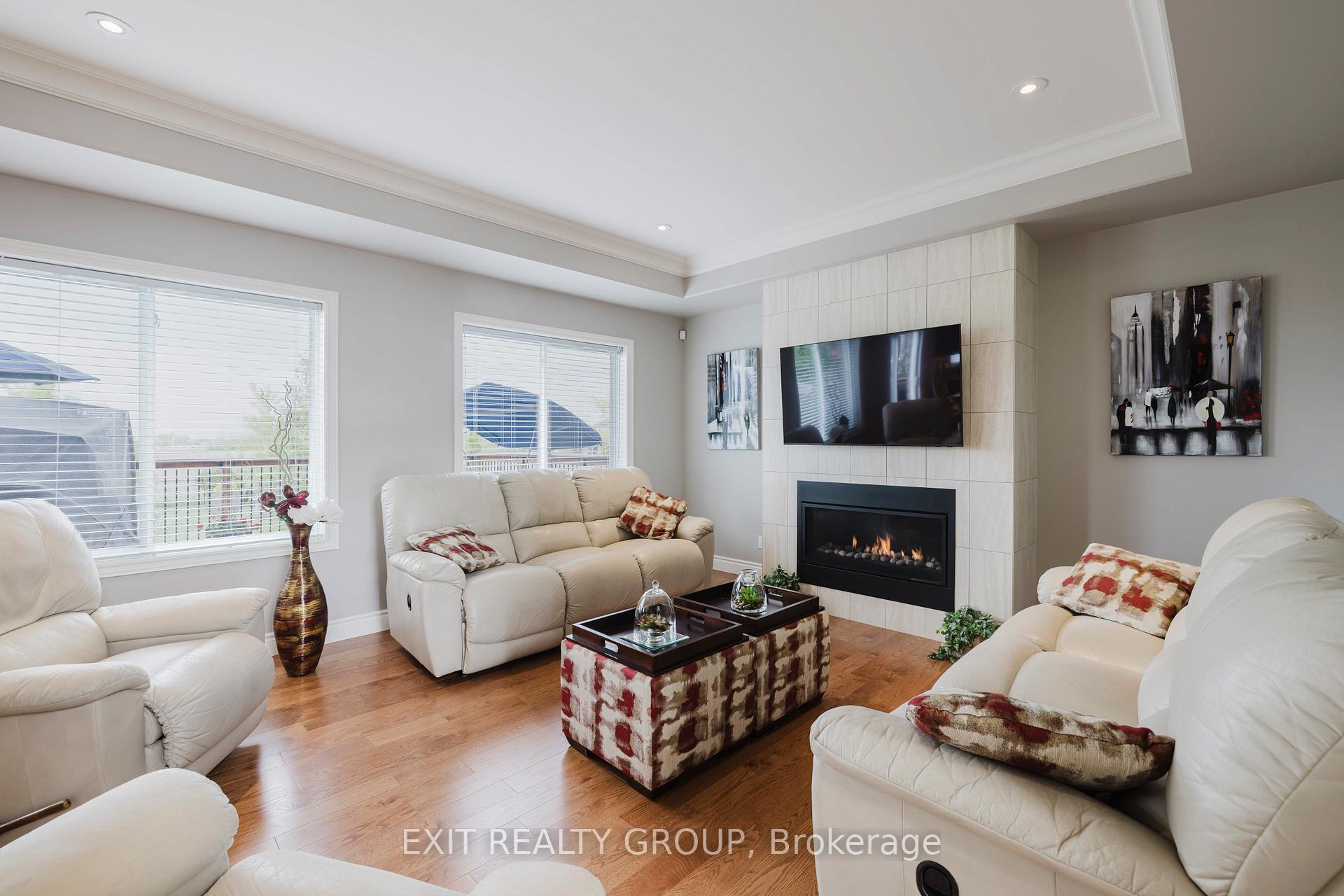 Photo 14 of 53 Hampton Ridge Drive, Belleville, Belleville Ward — HOMEH