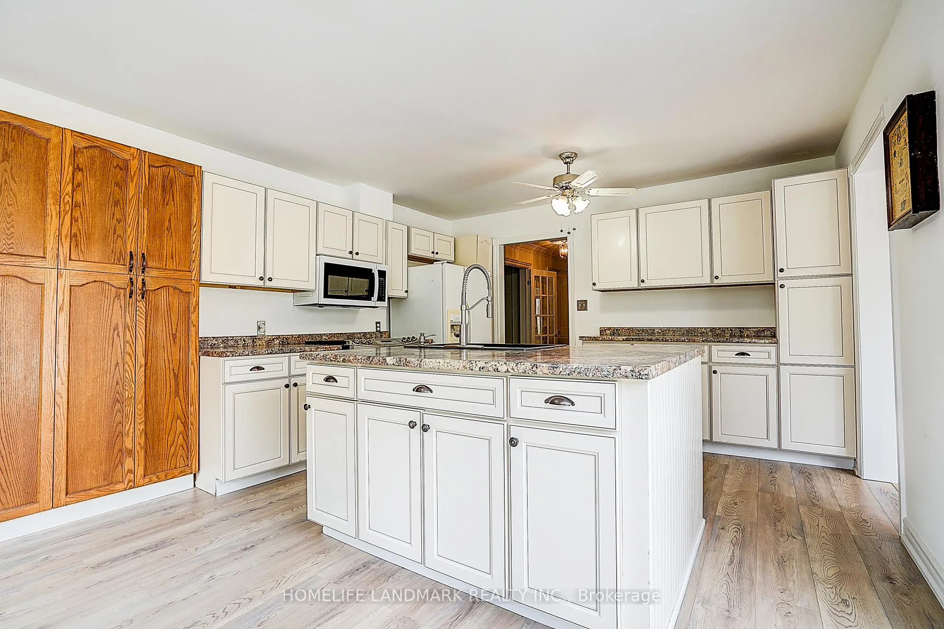 Photo 19 of 19 Bridle Court, Clarington, Courtice — HOMEH
