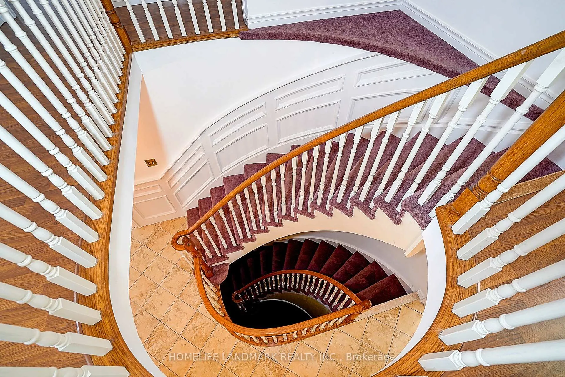 Photo 25 of 19 Bridle Court, Clarington, Courtice — HOMEH