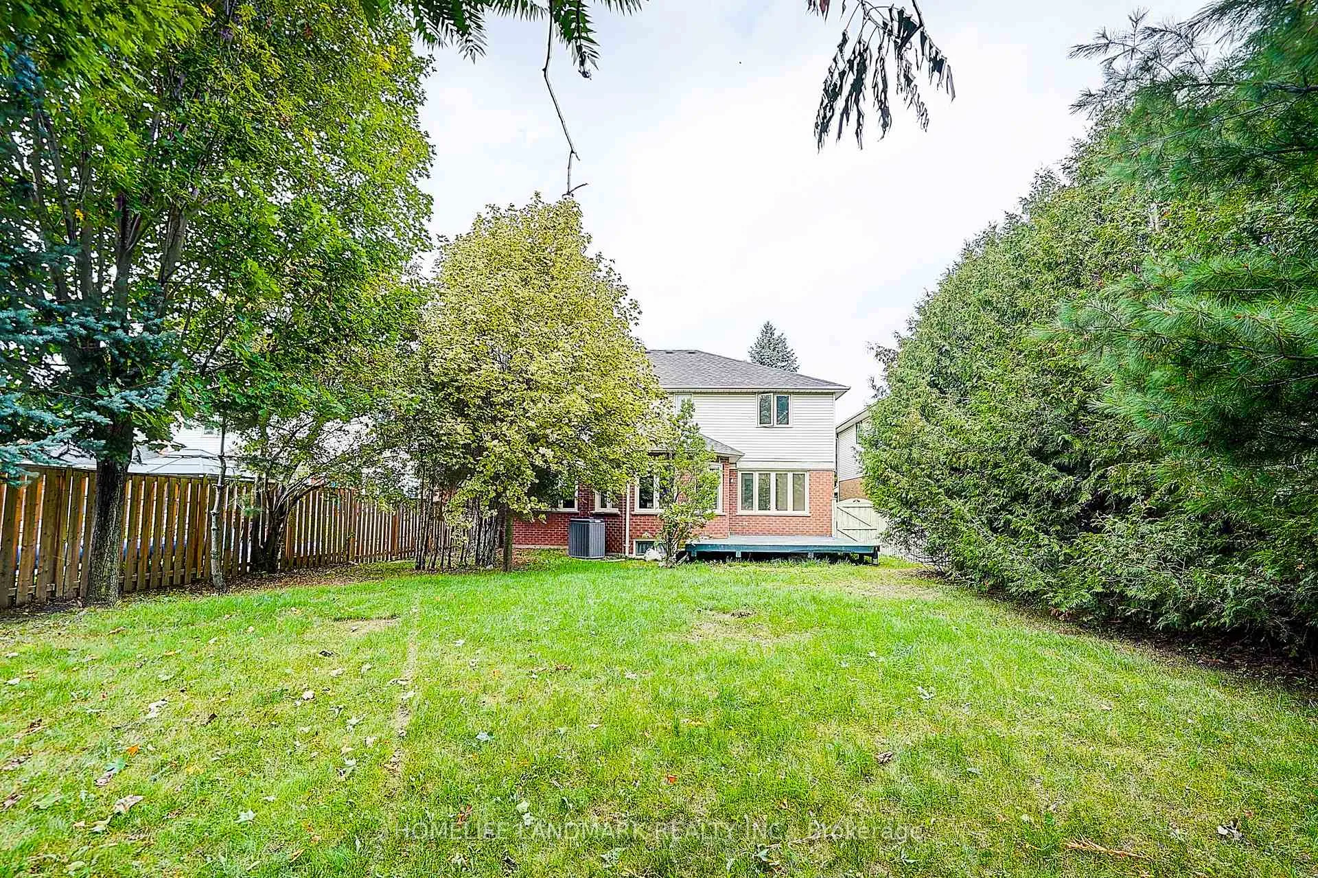 Photo 42 of 19 Bridle Court, Clarington, Courtice — HOMEH