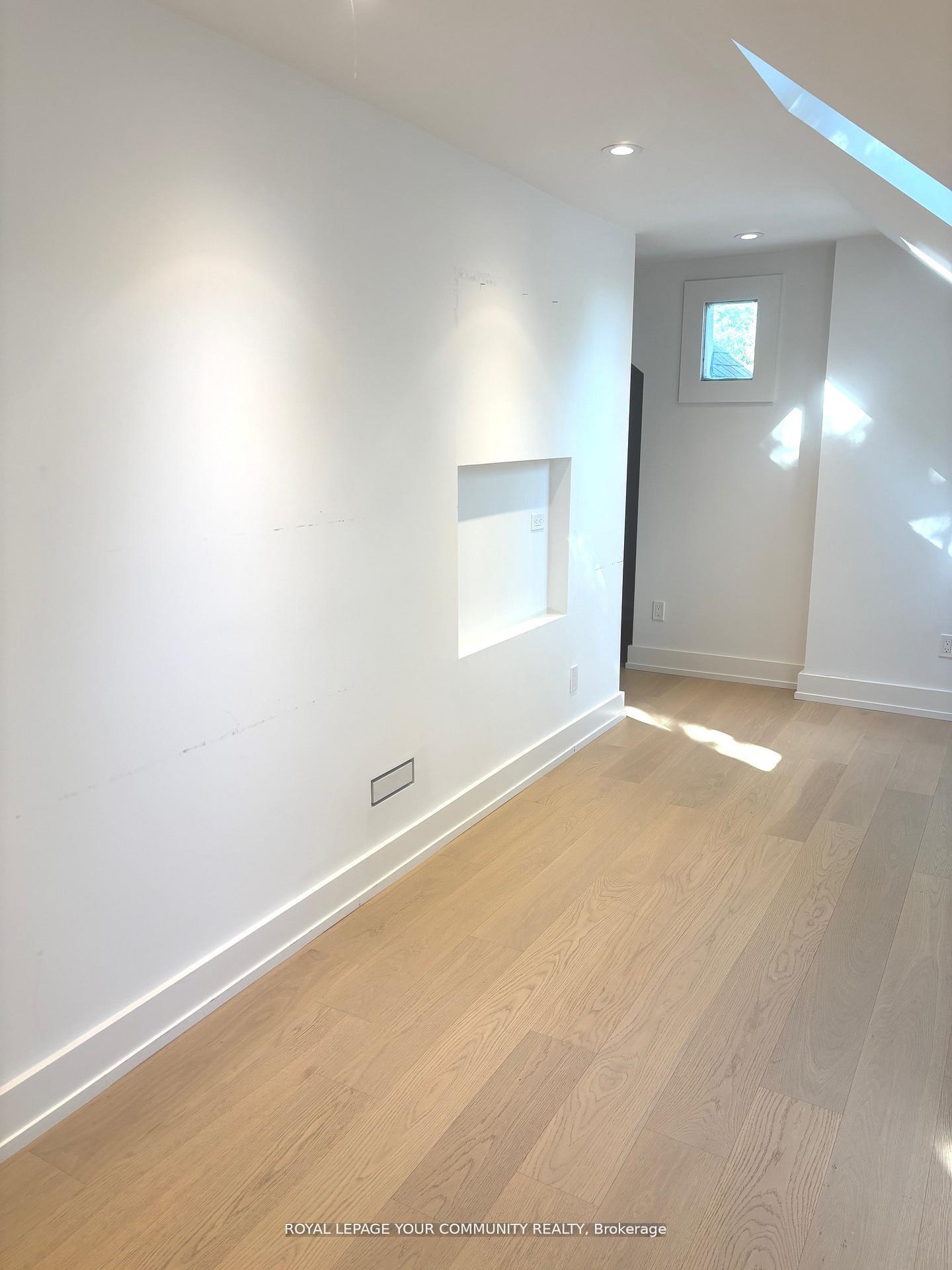 Photo 6 of 495 St Germain Avenue, Toronto, Bedford Park-Nortown — HOMEH