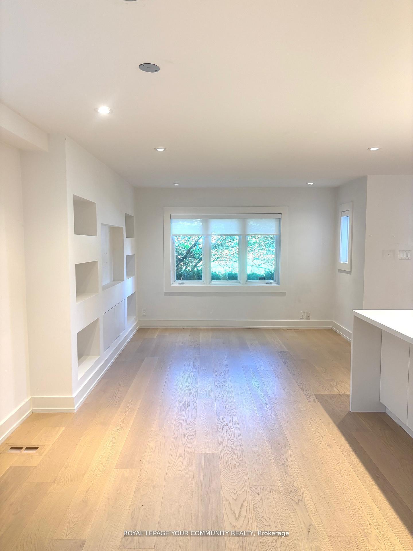 Photo 9 of 495 St Germain Avenue, Toronto, Bedford Park-Nortown — HOMEH
