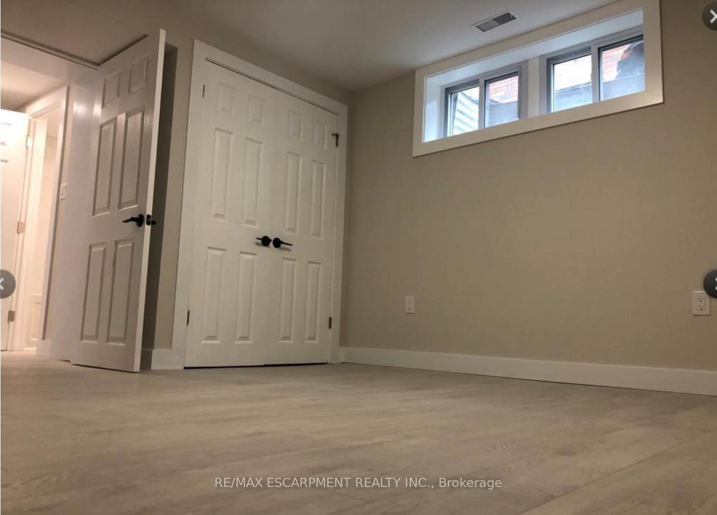 Photo 10 of Unit LOWER, 7 Chalmers Street, St. Catharines, Facer — HOMEH