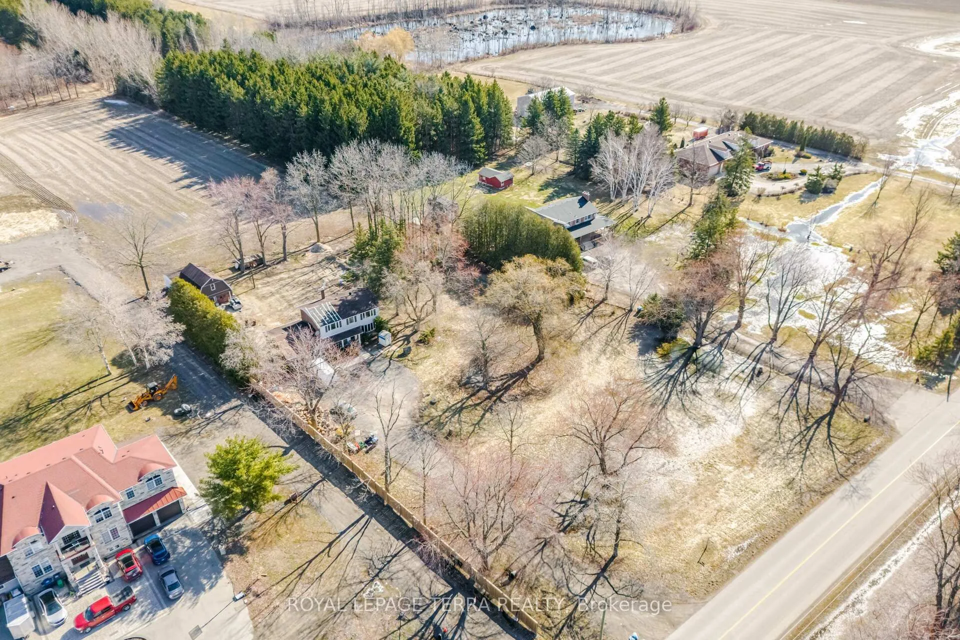 Photo 3 of 14457 Bramalea Road, Caledon, Rural Caledon — HOMEH