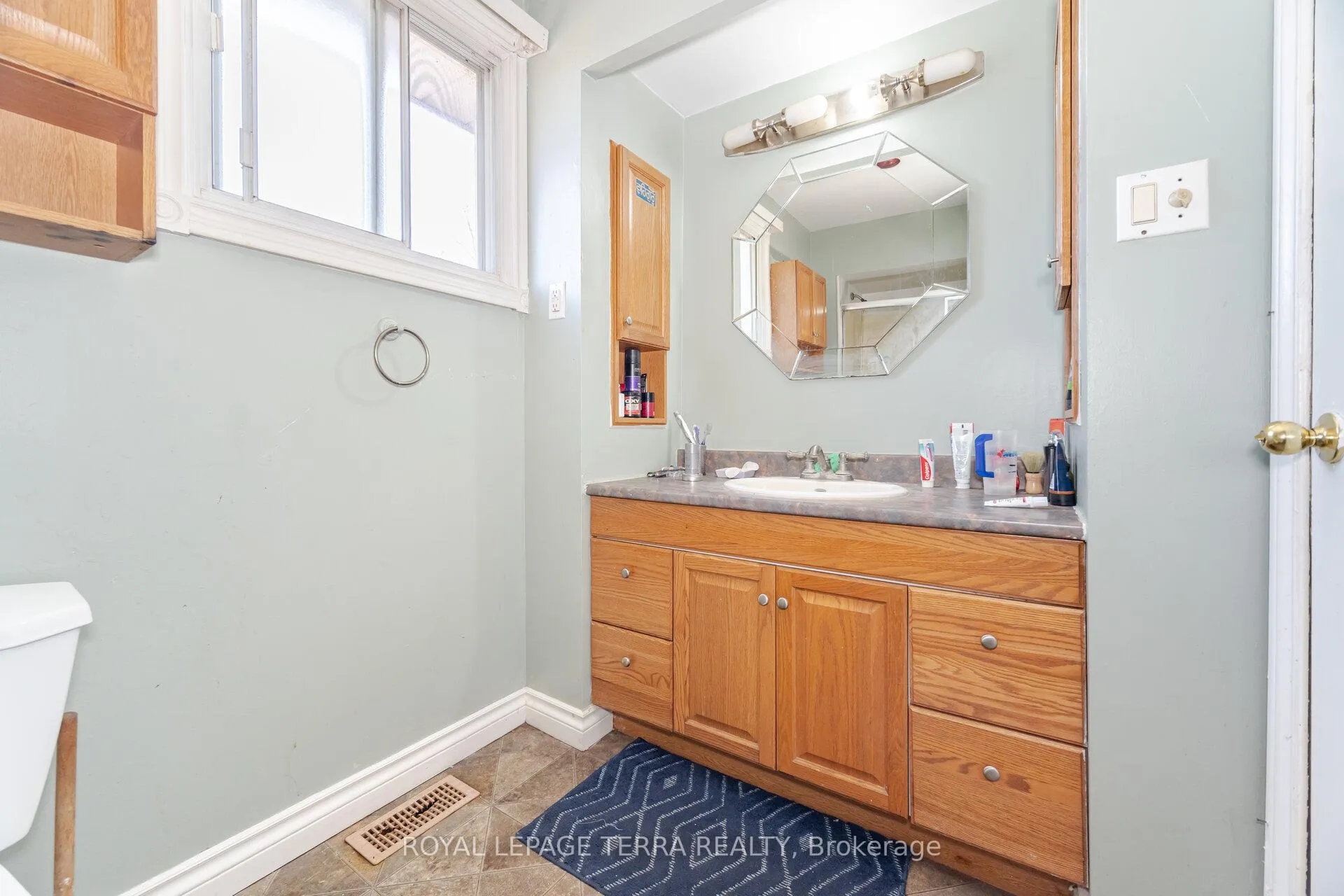 Photo 35 of 14457 Bramalea Road, Caledon, Rural Caledon — HOMEH