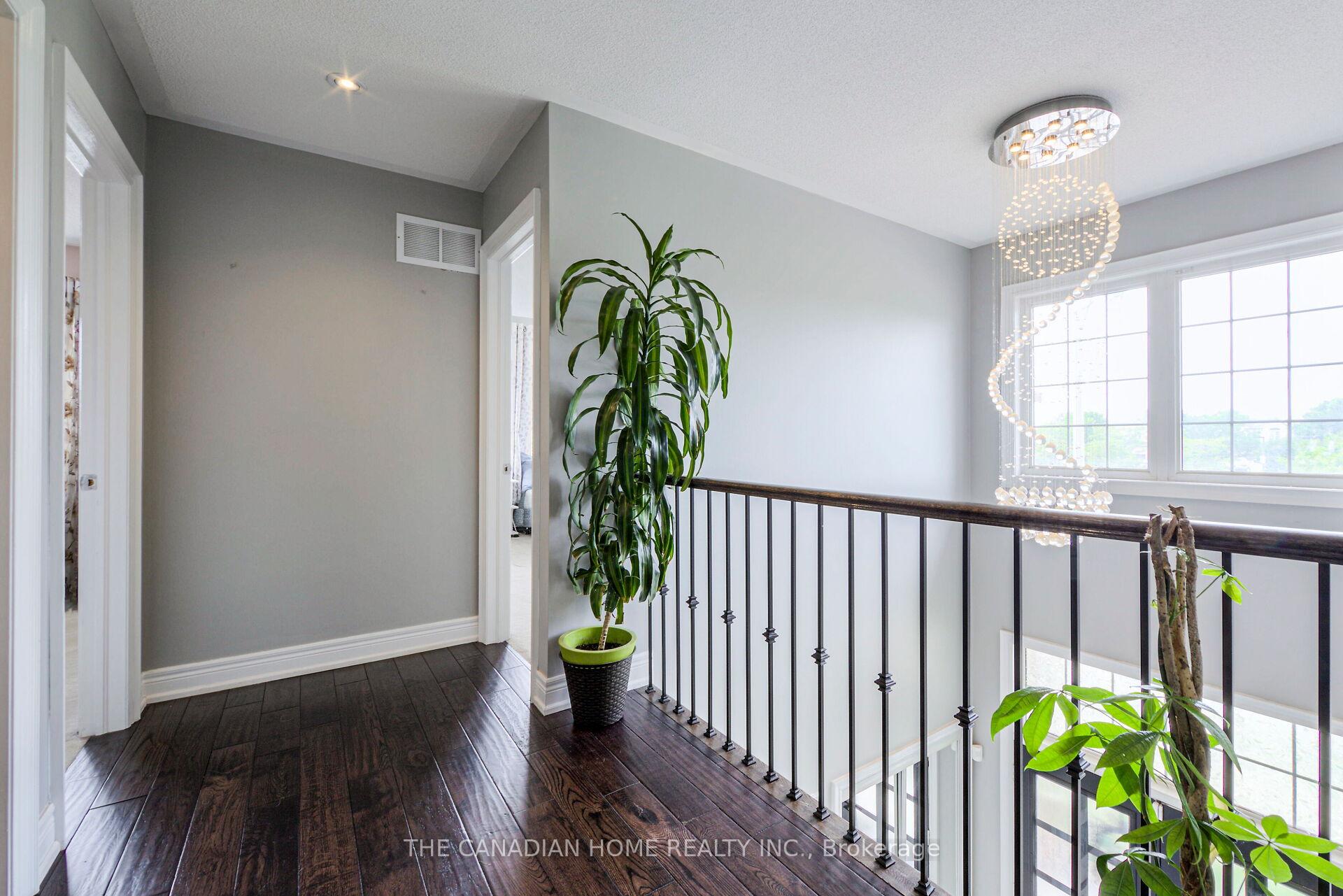 Photo 21 of 35 Ashby Field Road, Brampton, Credit Valley — HOMEH