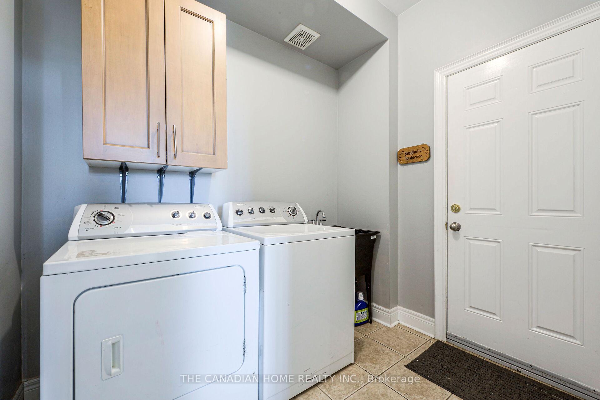 Photo 25 of 35 Ashby Field Road, Brampton, Credit Valley — HOMEH