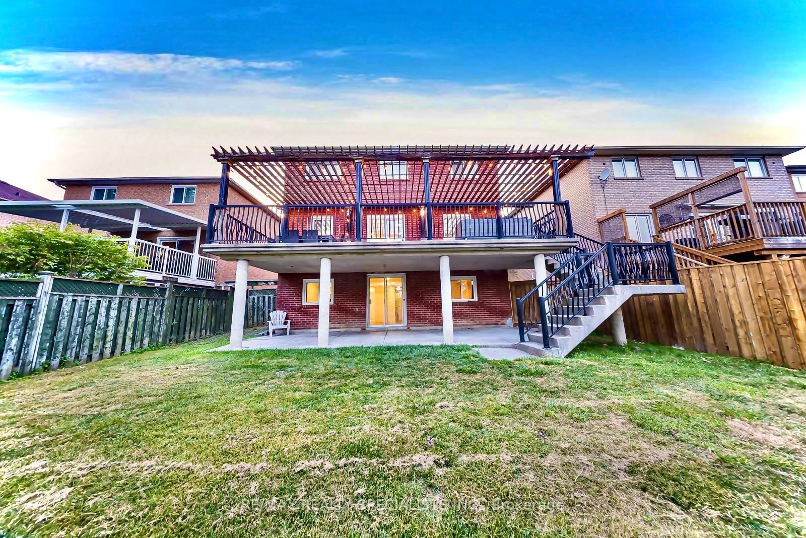 Photo 1 of 47 Whitbread Avenue, Caledon, Bolton East — HOMEH