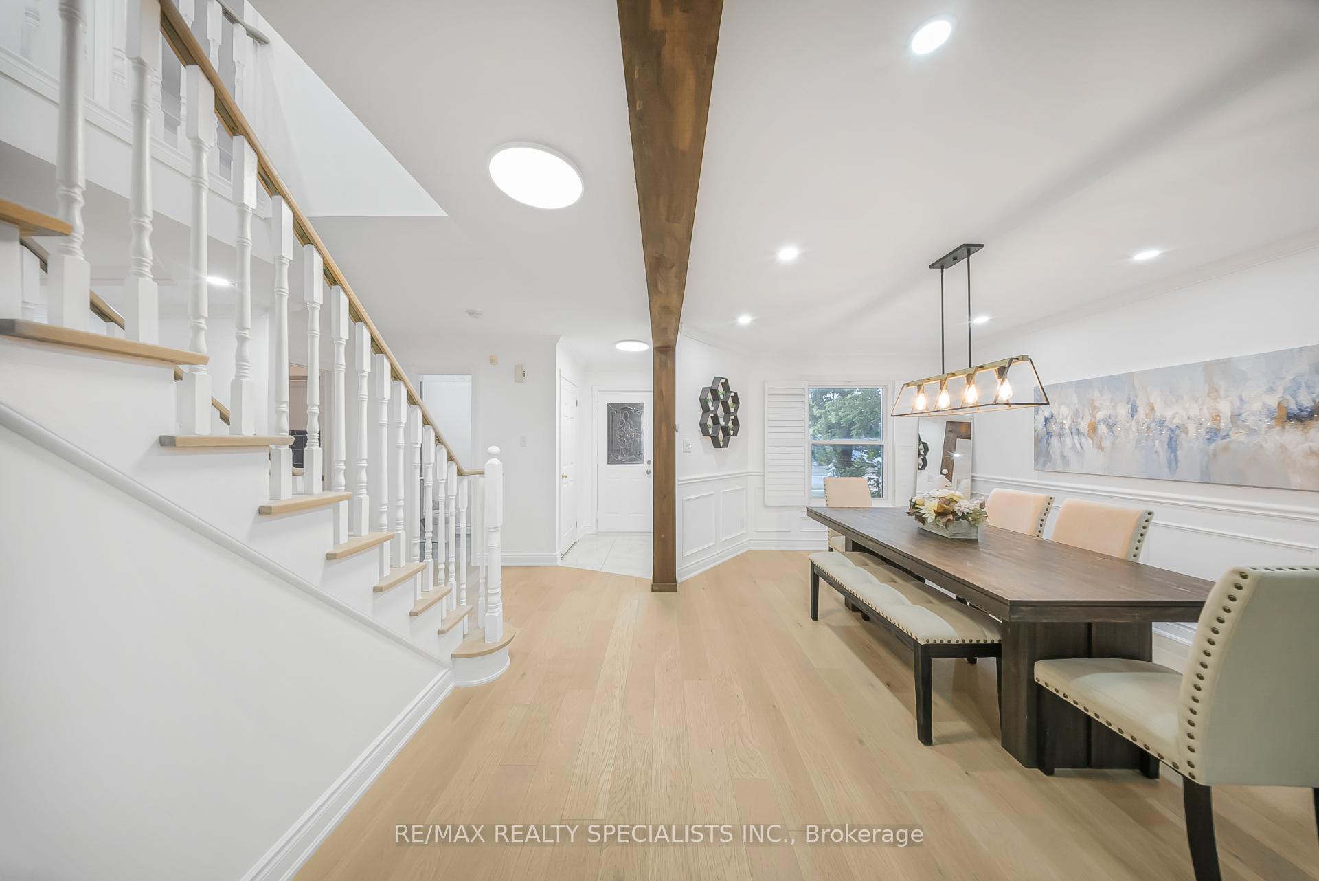 Photo 3 of 47 Whitbread Avenue, Caledon, Bolton East — HOMEH