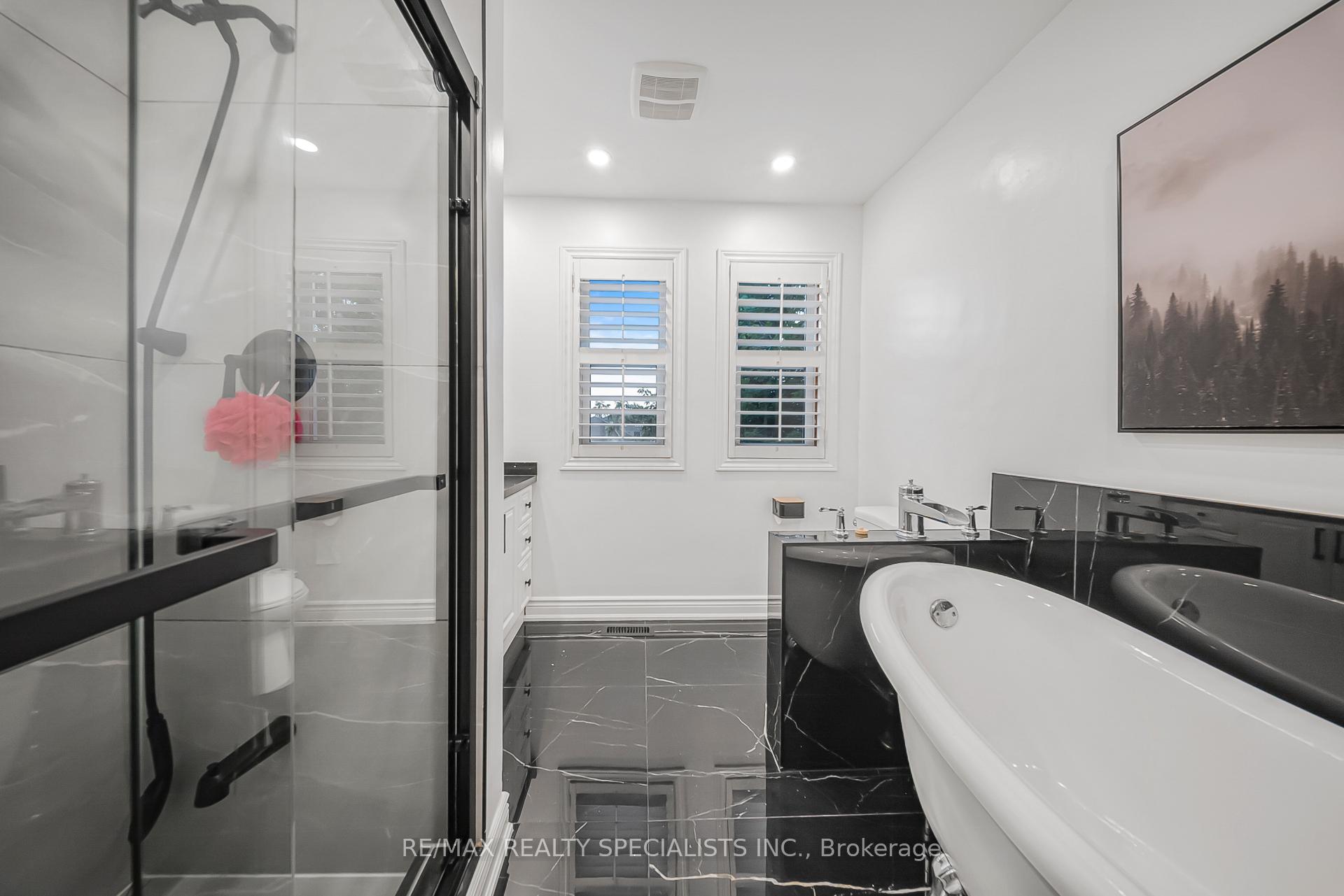 Photo 24 of 47 Whitbread Avenue, Caledon, Bolton East — HOMEH