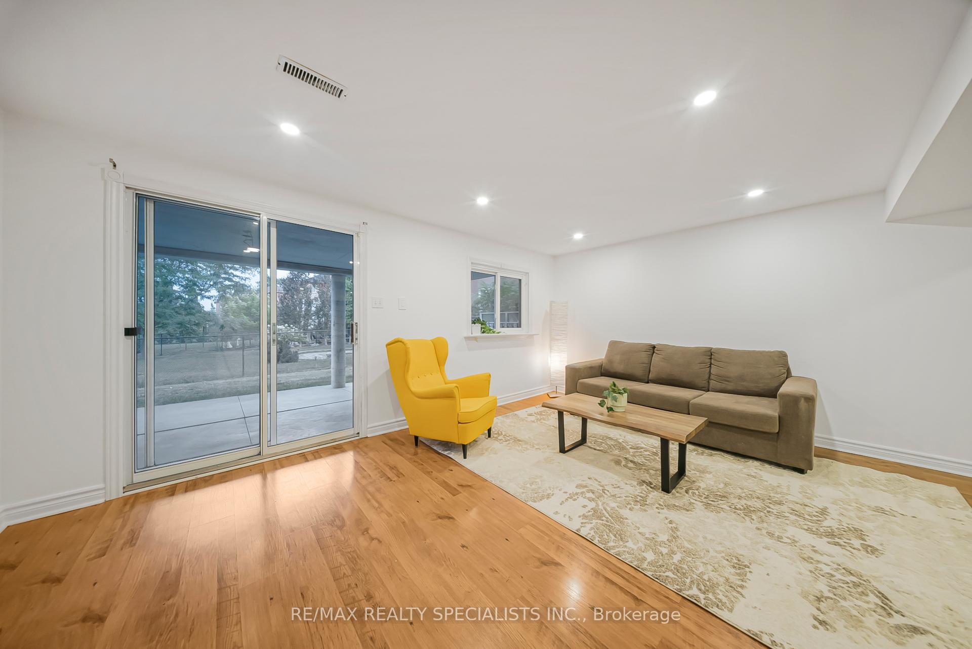 Photo 33 of 47 Whitbread Avenue, Caledon, Bolton East — HOMEH