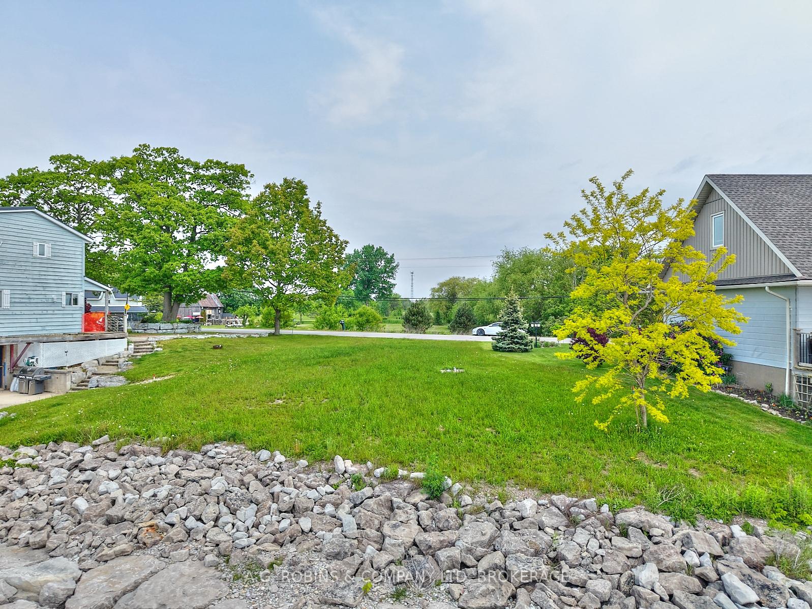 Photo 10 of Lakeshore Road, Wainfleet, Lakeshore — HOMEH