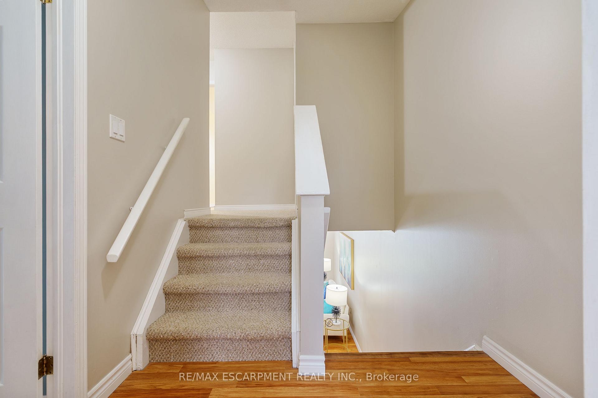 Photo 27 of 85 Chelsea Crescent, Hamilton, Stoney Creek — HOMEH