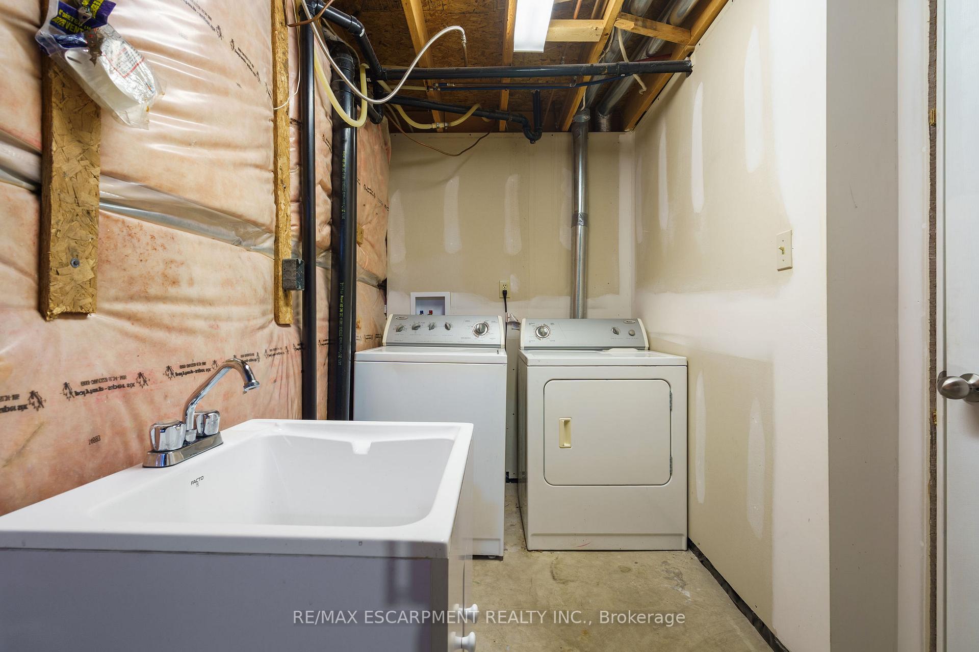 Photo 26 of 85 Chelsea Crescent, Hamilton, Stoney Creek — HOMEH