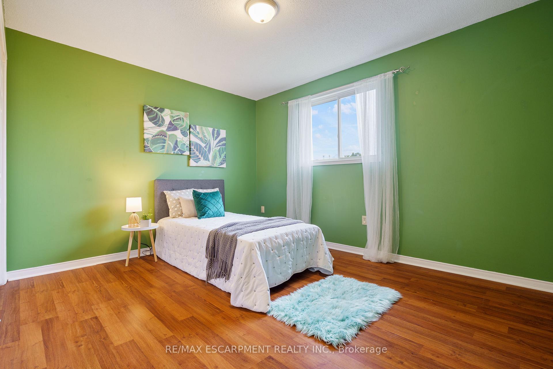 Photo 31 of 85 Chelsea Crescent, Hamilton, Stoney Creek — HOMEH