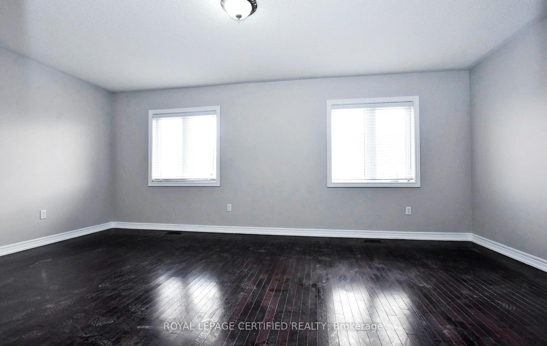 Photo 9 of Unit Main & 2nd Floor, 72 Black Maple Crescent, Vaughan, Patterson — HOMEH