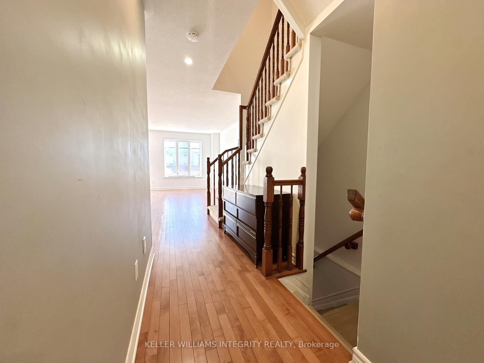 Photo 5 of 50 Madelon Drive, Ottawa, Barrhaven - Longfields — HOMEH
