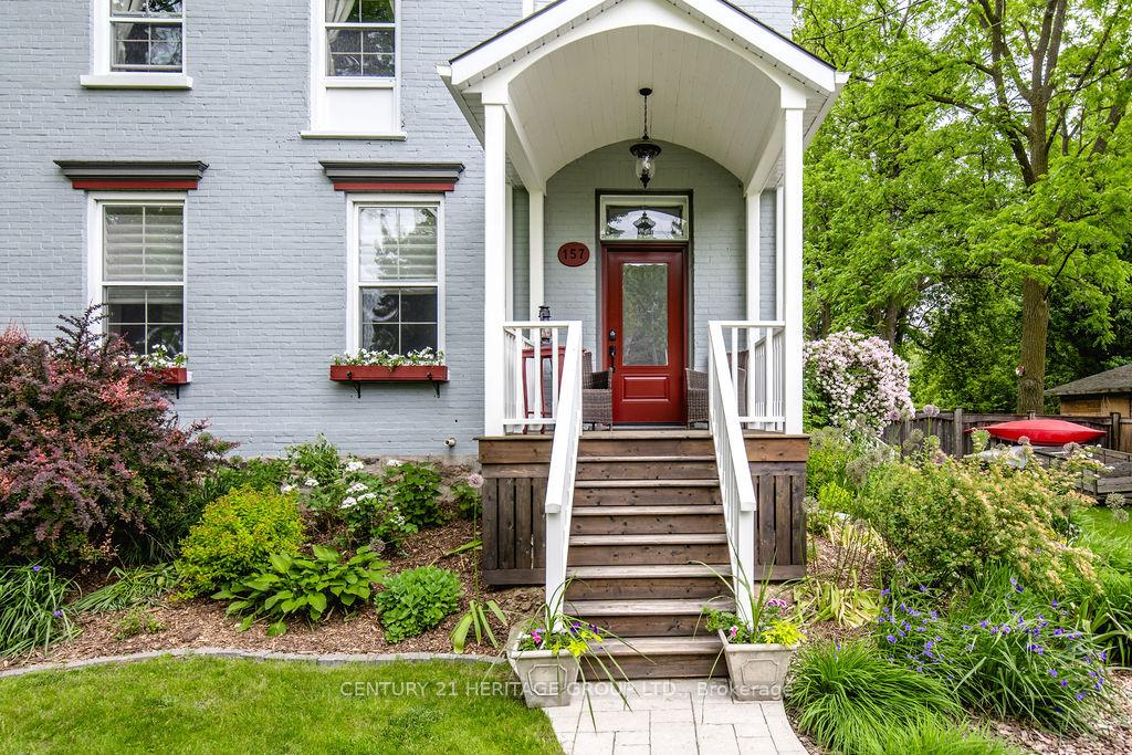 Photo 2 of 157 Centre Street N, New Tecumseth, Beeton — HOMEH