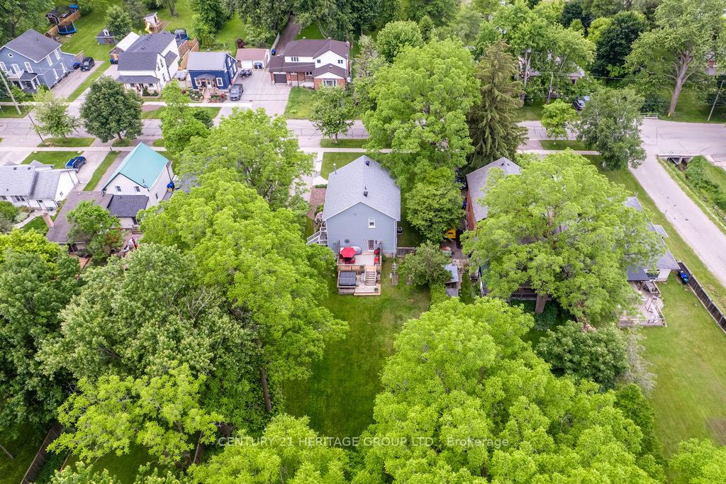 Photo 46 of 157 Centre Street N, New Tecumseth, Beeton — HOMEH