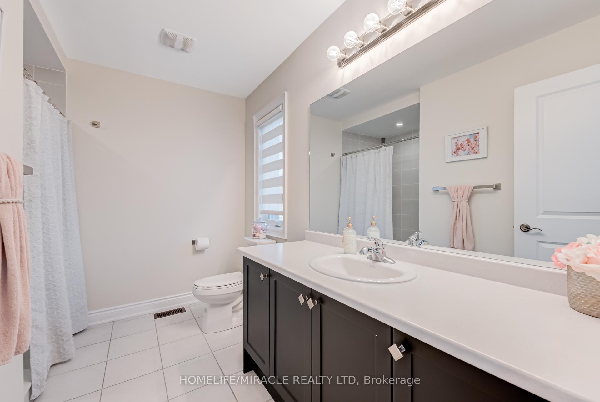 Photo 27 of 121 Kennedy Boulevard, New Tecumseth, Alliston — HOMEH