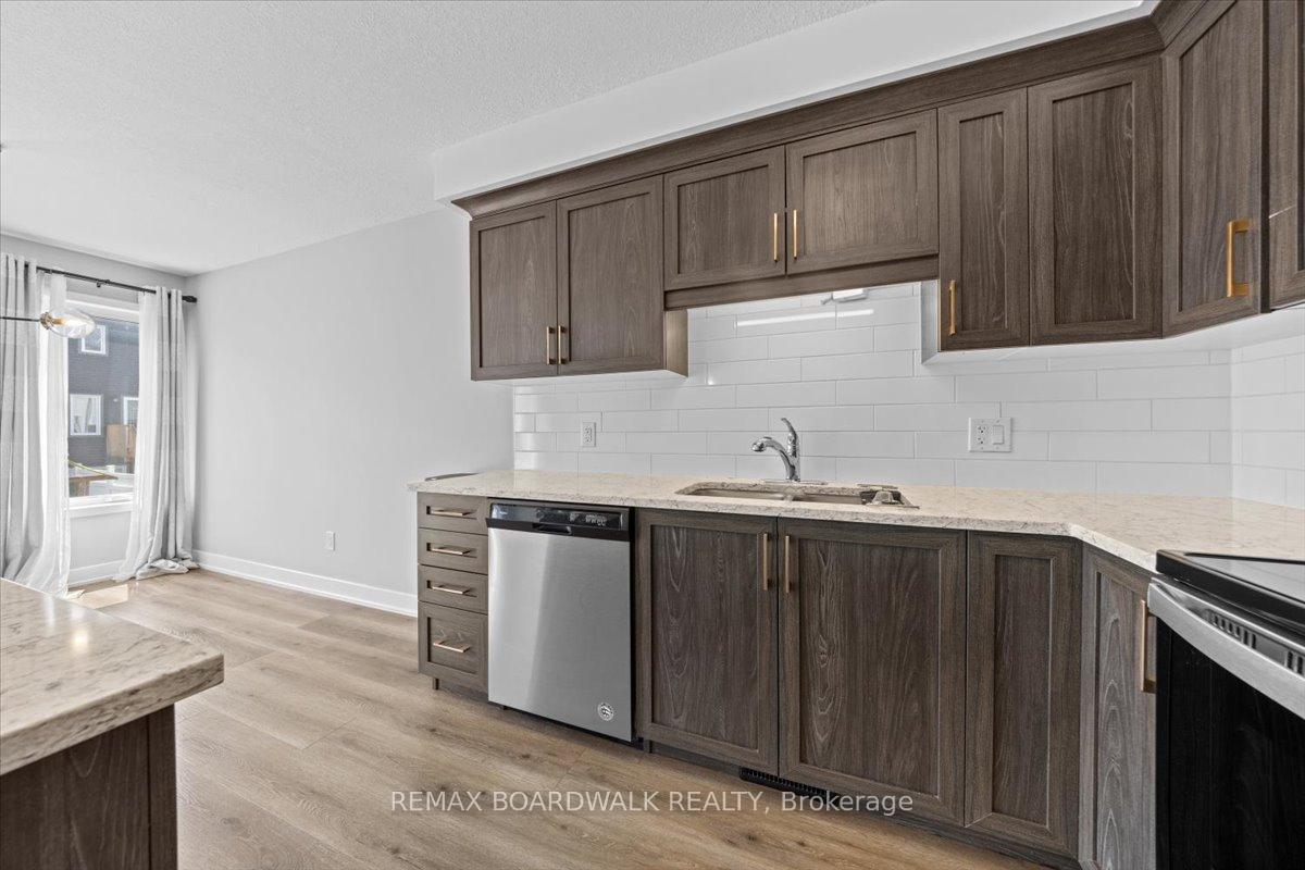 Photo 16 of 171 Ferrara Drive, Smiths Falls — HOMEH