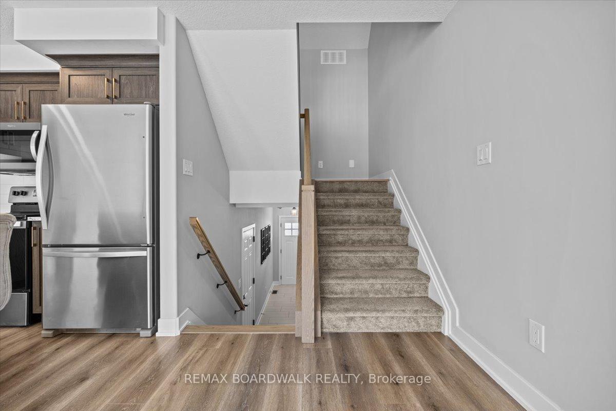 Photo 10 of 171 Ferrara Drive, Smiths Falls — HOMEH